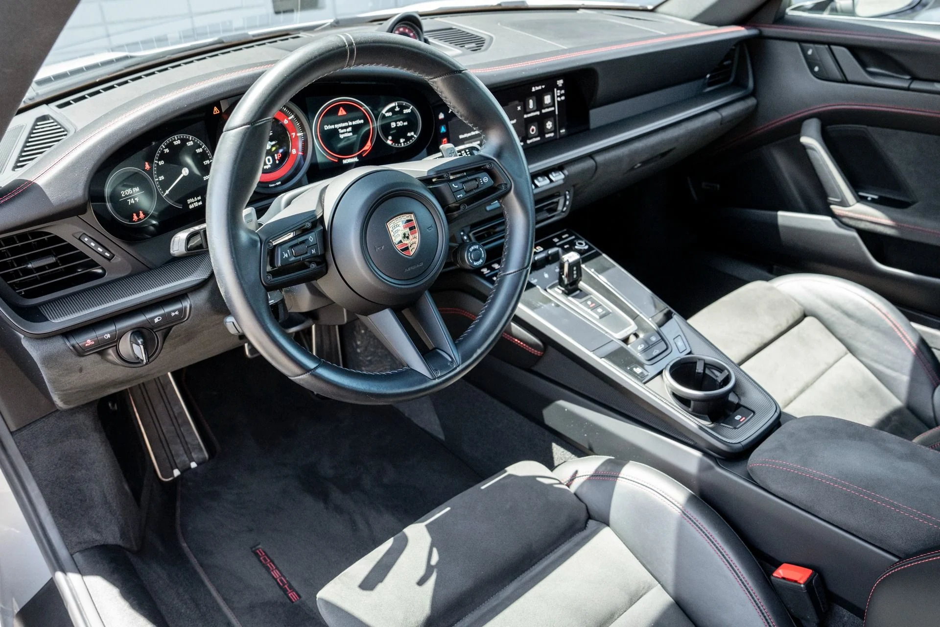 mph006_2410927686_Used_2024_Porsche_911_Carrera_4_GTS_1751586992_debffd45f1