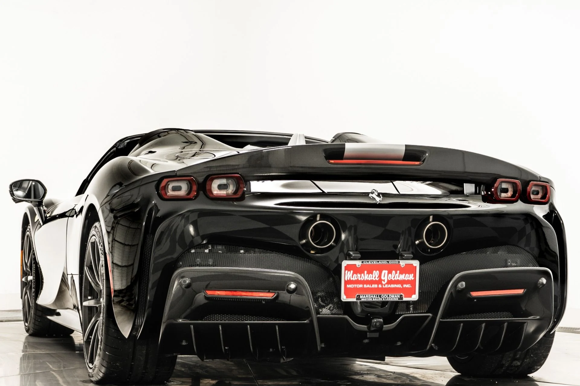 mph006_2412982060_Used_2024_Ferrari_SF_90_Spider_Assetto_Fiorano_1756152921_7e1930fa03