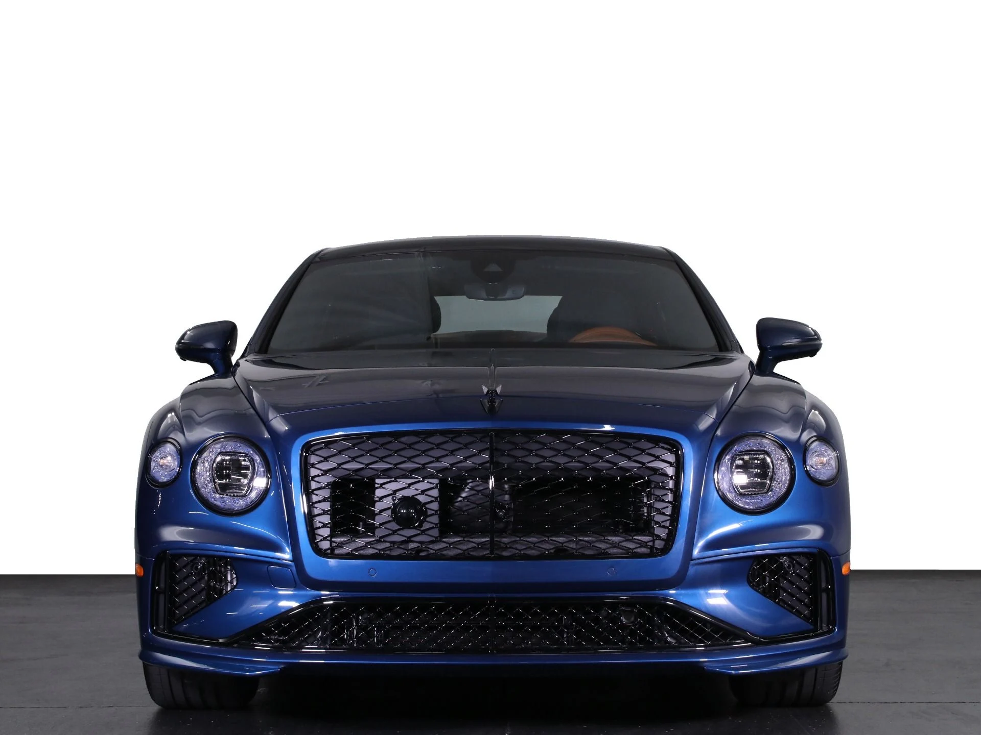 mph006_2427354798_New_2025_Bentley_Flying_Spur_Speed_1756801667_fcec13bb58