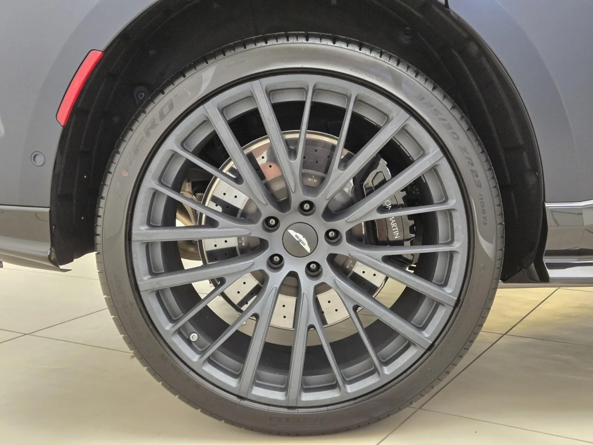 mph006_2429366862_New_2026_Aston_Martin_DBX_S_1780118642_84252f9061