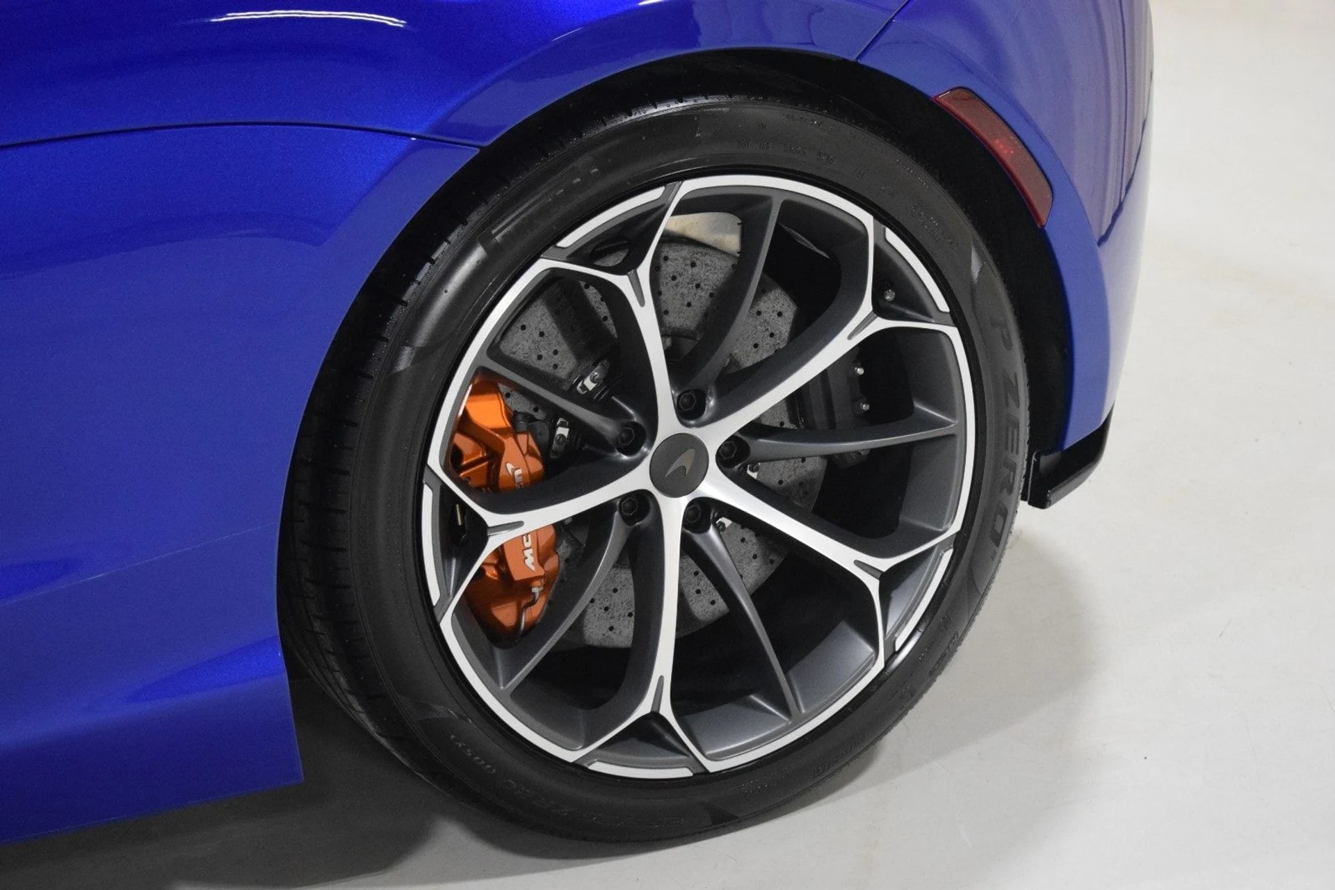 mph006_2432155638_7b83fbbe2dc5697a827a3ea5dc3a118cx_08104b9f5c