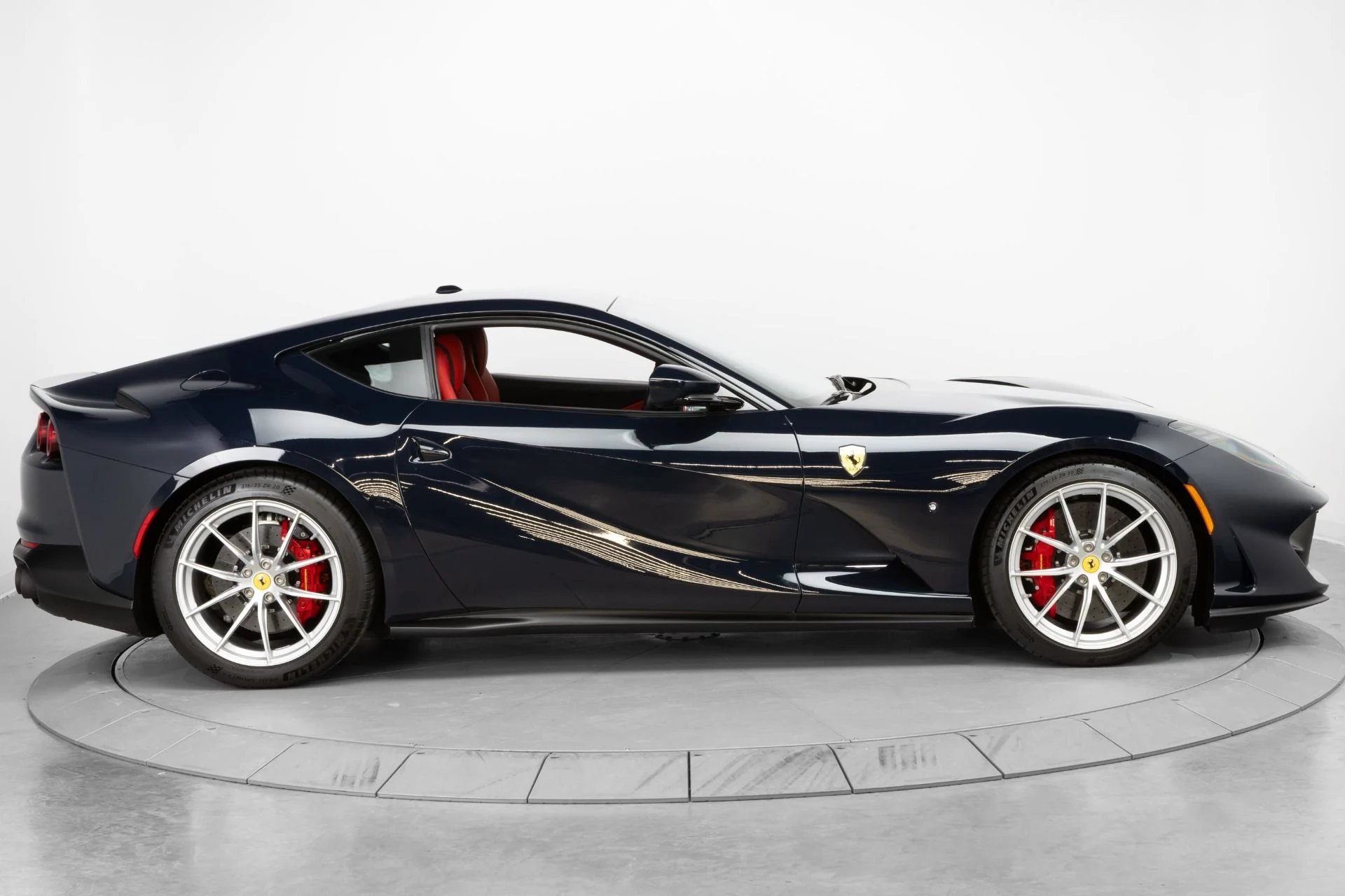 mph006_2440950001_Used_2020_Ferrari_812_Superfast_1779459079_a6854156bf