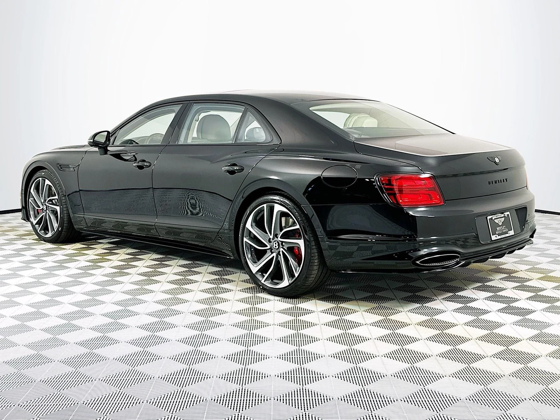 mph006_2443336117_7_9c4b1323d1