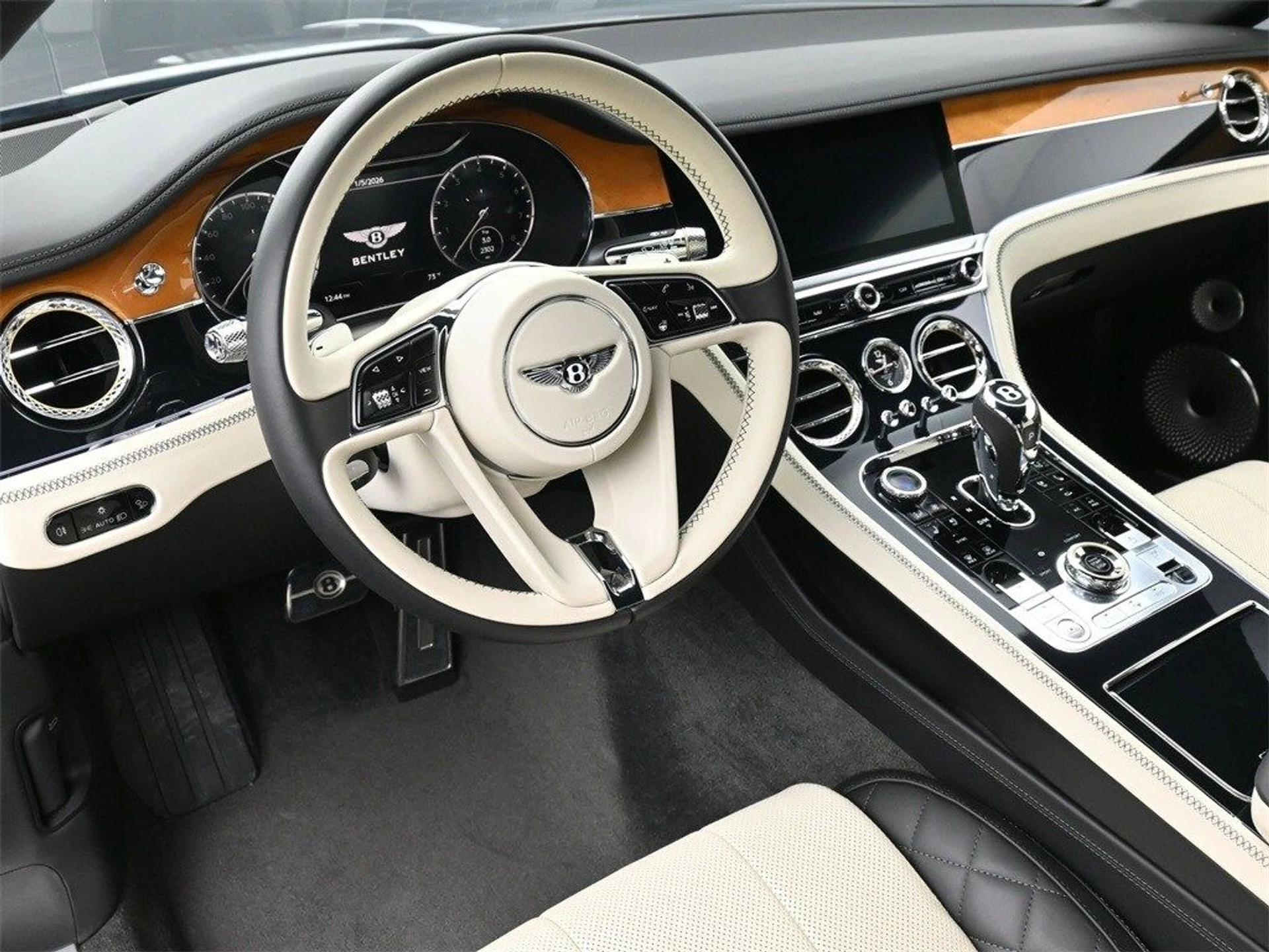 mph006_2450526_2a404522ea016a5dd00af4c52aca5189x_e12e20f82c