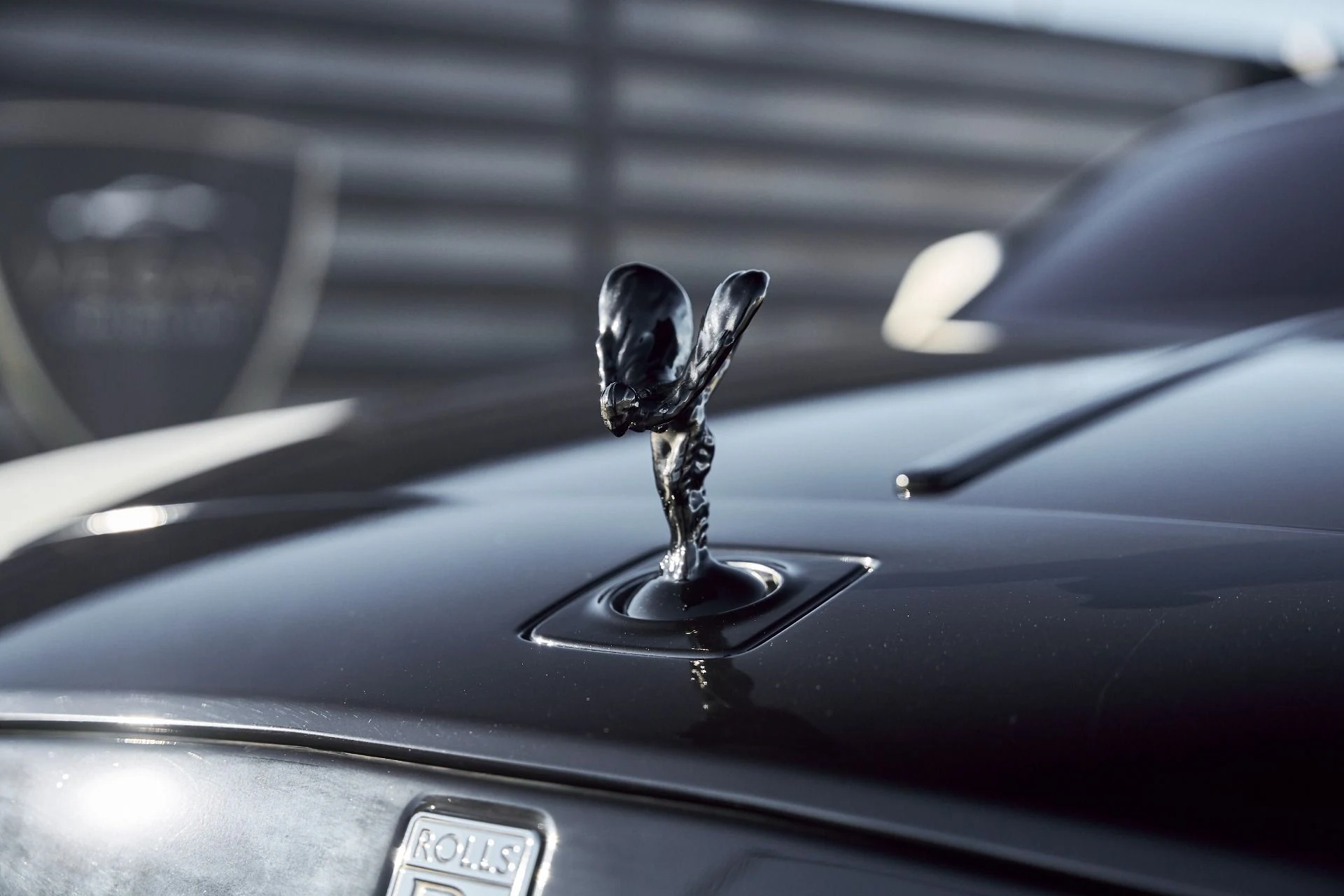 mph006_2453020972_Used_2015_Rolls_Royce_Wraith_Base_1767063483_5e4c1ae809