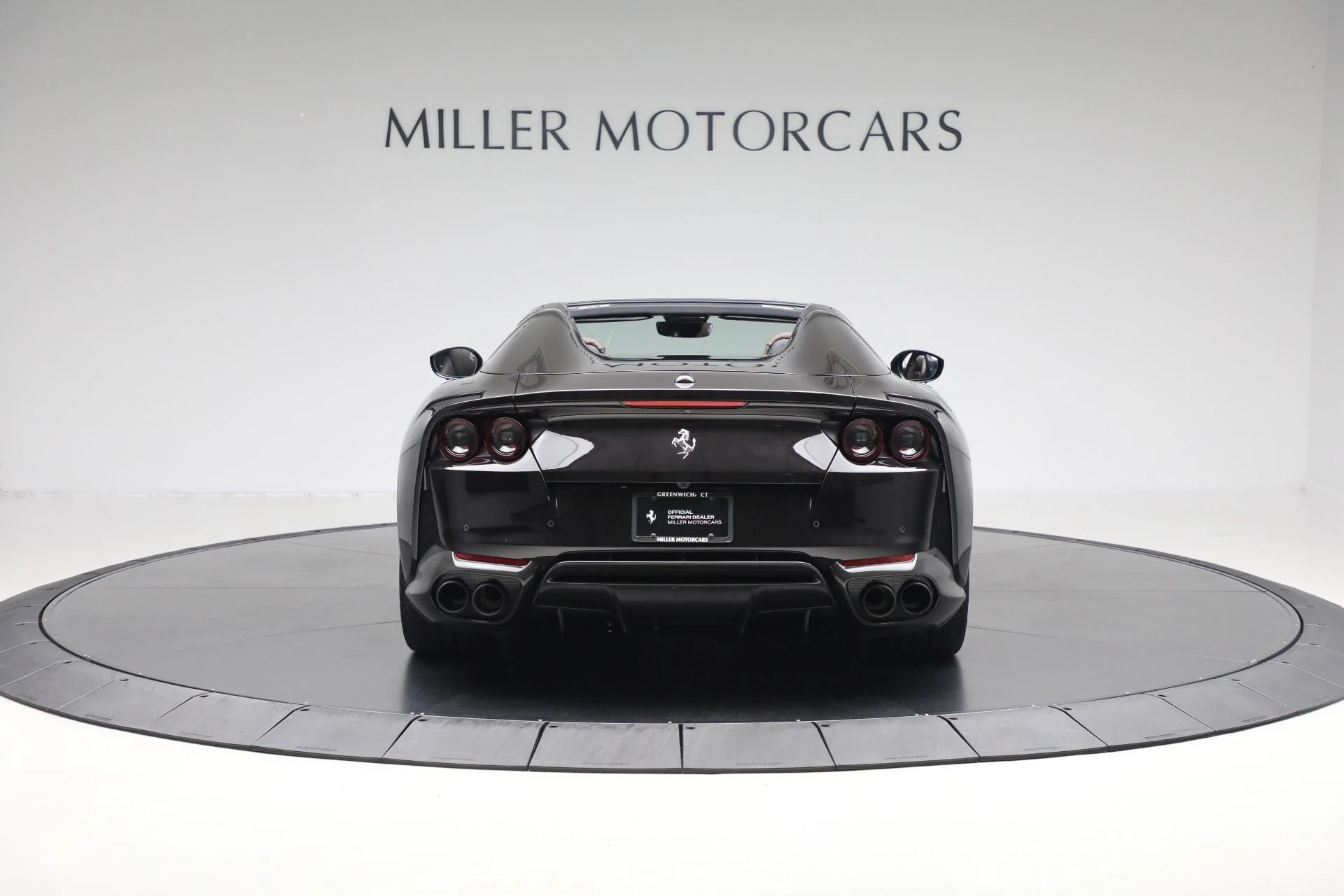 mph006_2455837759_Used_2023_Ferrari_812_GTS_8c5acc3761