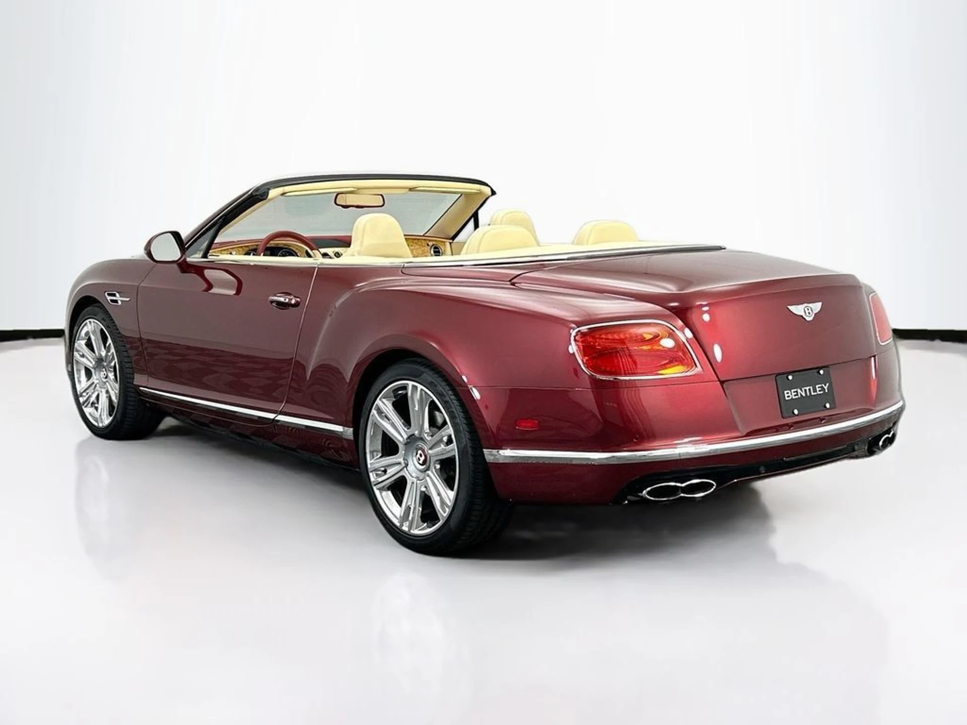 mph006_246662113_used_2017_bentley_continental_gtv8convertible_8119_22991811_7_1024_d822979ed0