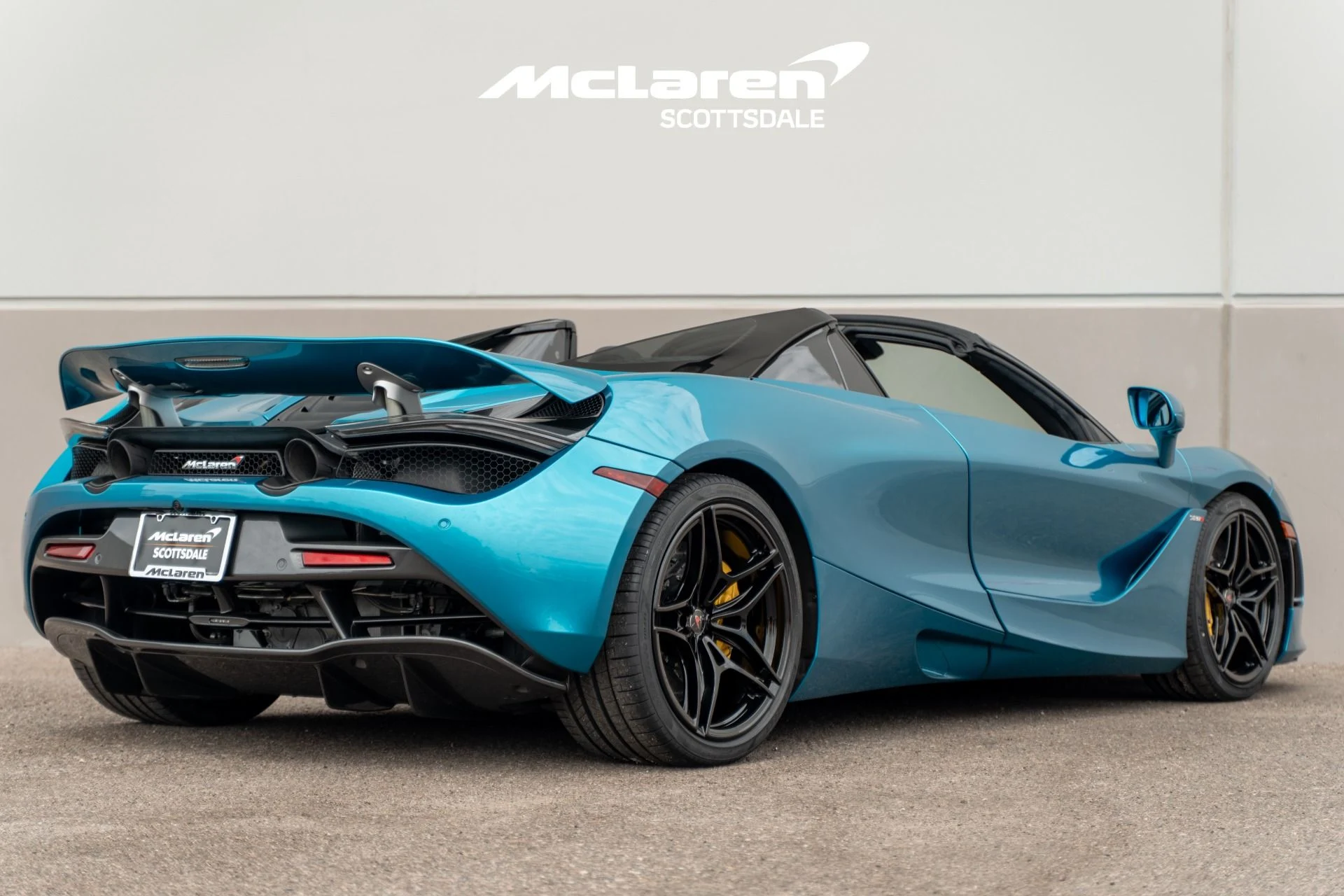 mph006_2472443151_Used_2020_MCLAREN_720_S_Performance_1757136904_adab17de6f