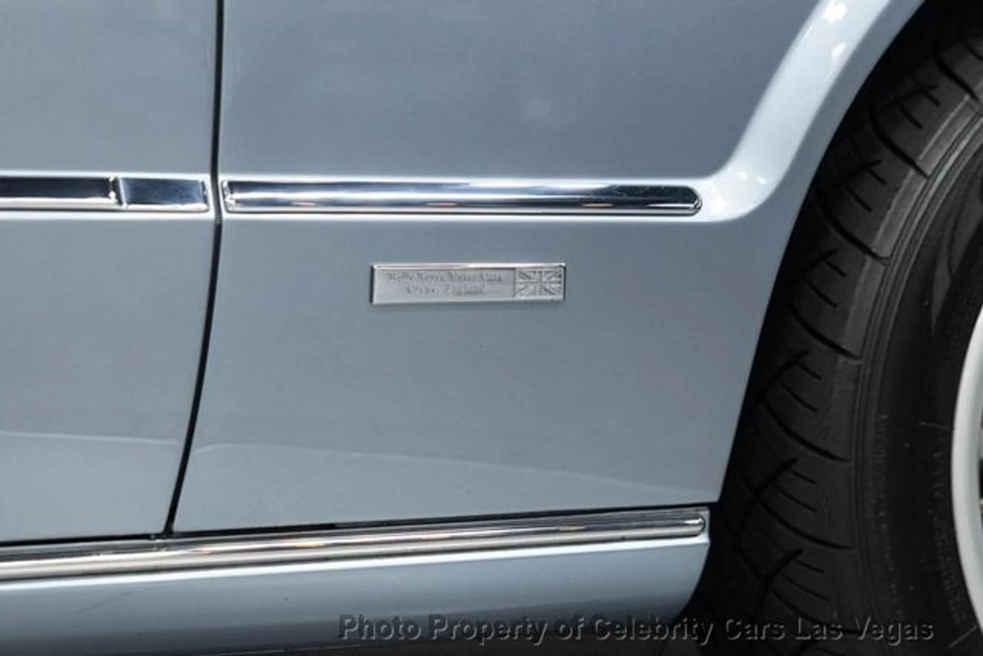 mph006_2474064292_used_2002_rolls_royce_silver_seraph_lastofline1of120forus170totalworldwide_9707_23079302_11_640_da357d3870