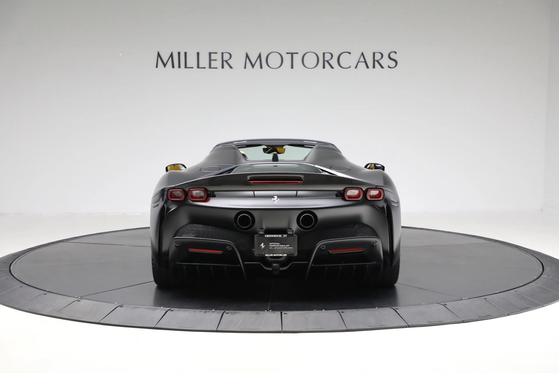 mph006_2474501863_Used_2022_Ferrari_SF_90_Spider_c06e64e2a9