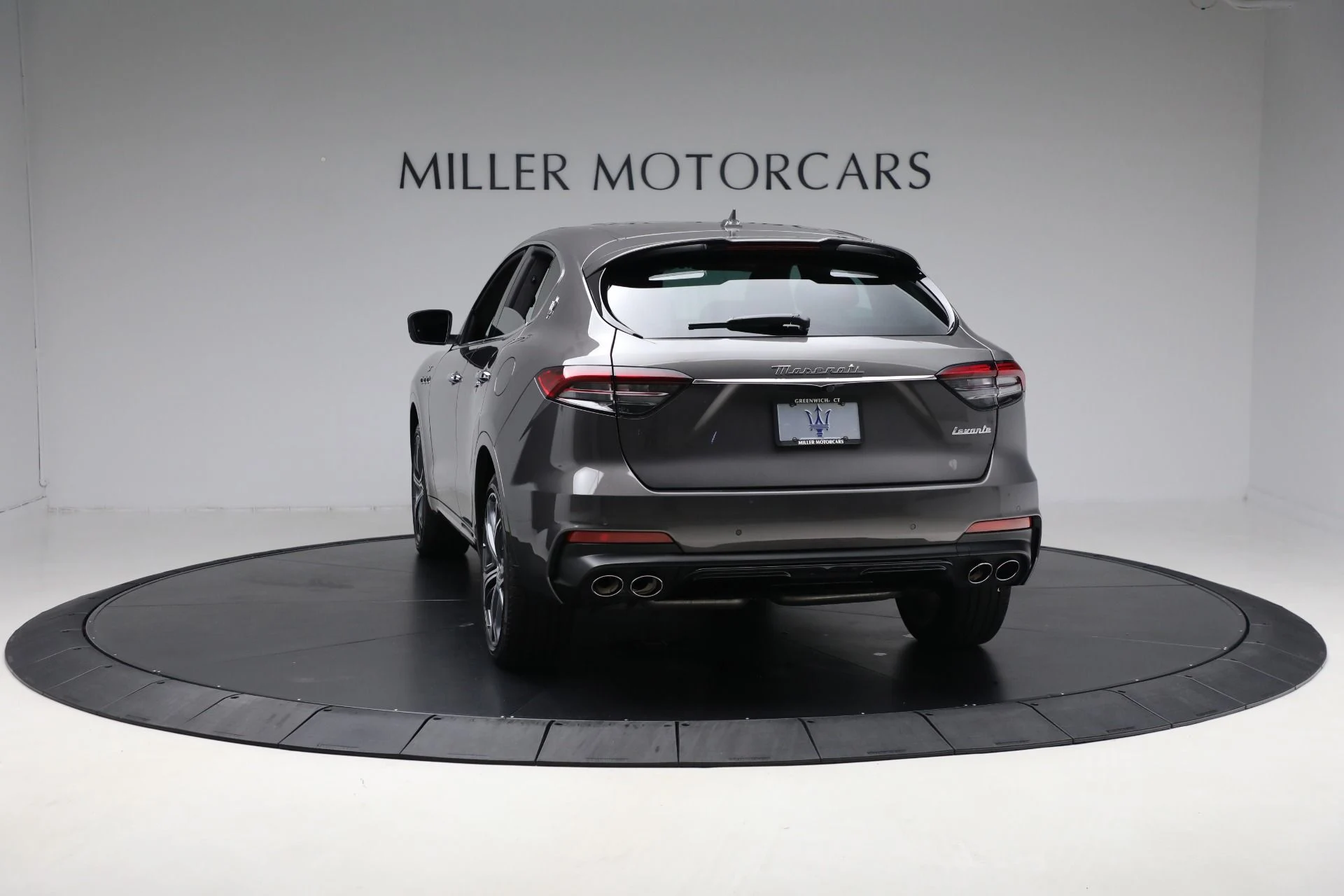 mph006_2476044761_Used_2022_Maserati_Levante_GT_29e2e00620