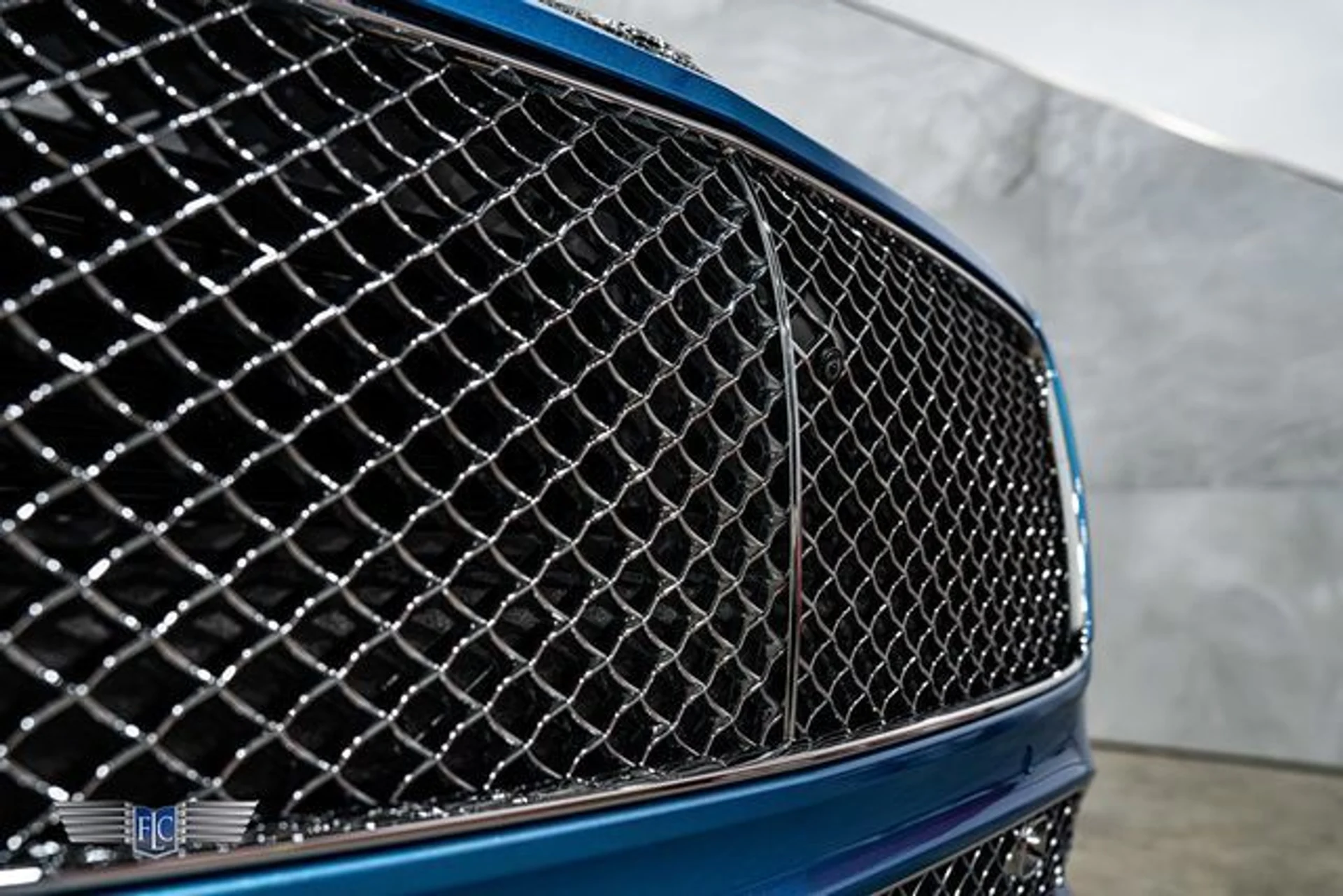 mph006_2478042273_used_2023_bentley_continental_9689_23090376_11_640_2be269e944