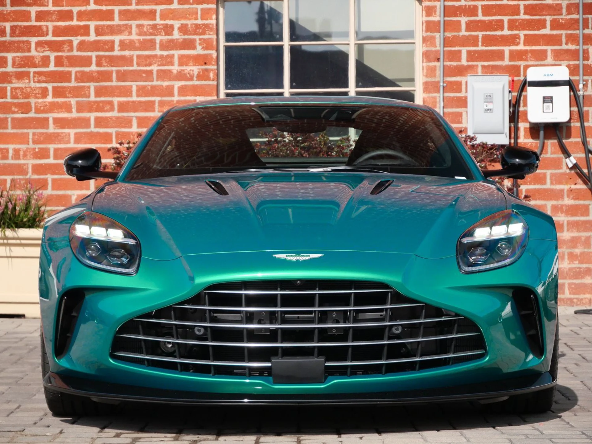 mph006_2479635586_7de4570b98bb843b9f5e4406b7ba79c4x_89fbf5222b