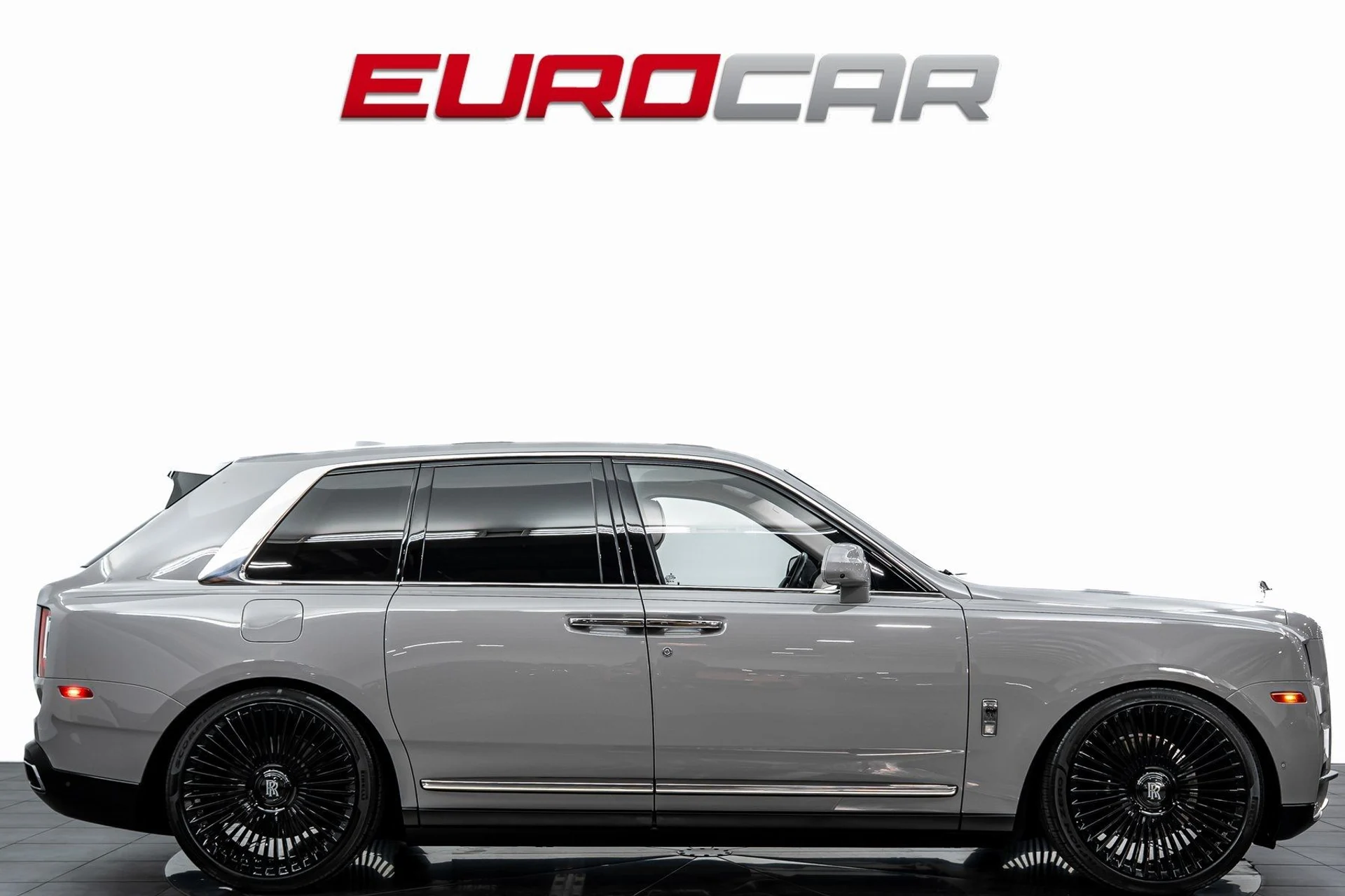 mph006_2483327934_image_7_c8c9bdb3d9