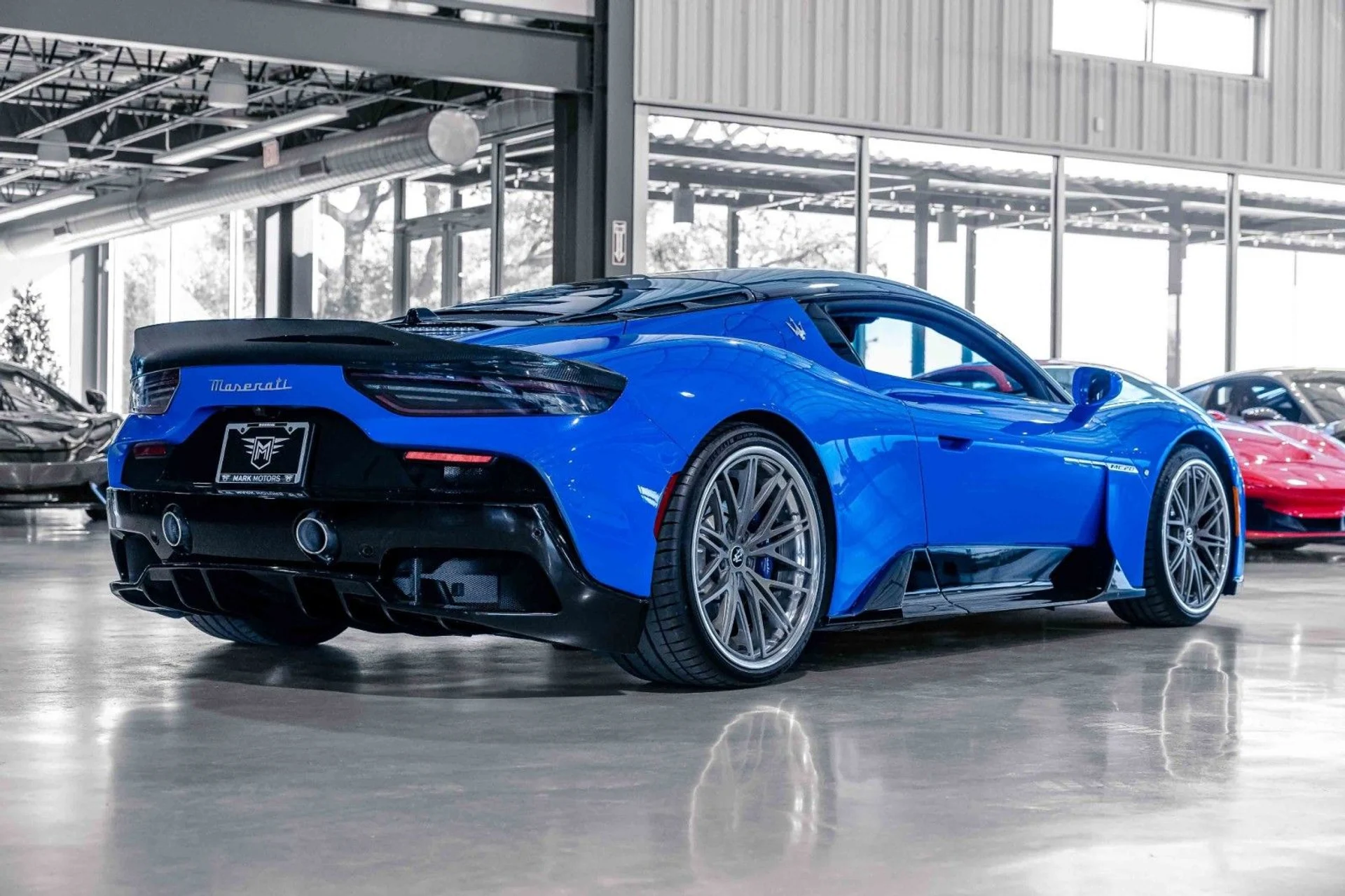 mph006_2483793293_z_A_522e2925de