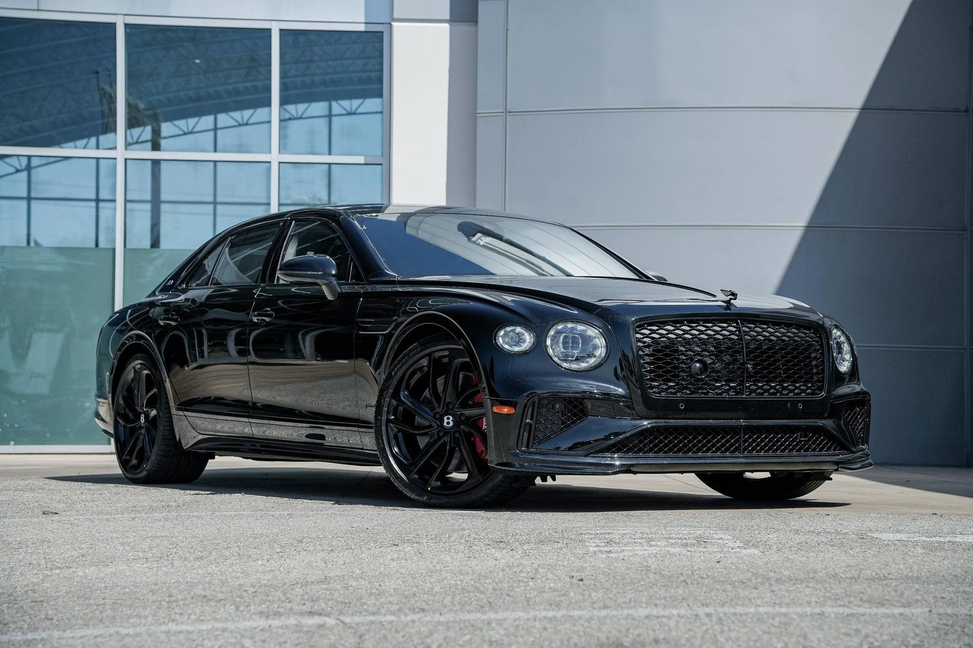 mph006_2484023821_Hi_Tech_Luxury_Imports_LLC_SCBBR_6_ZGXSC_022609_image_6_1ac85a8dde