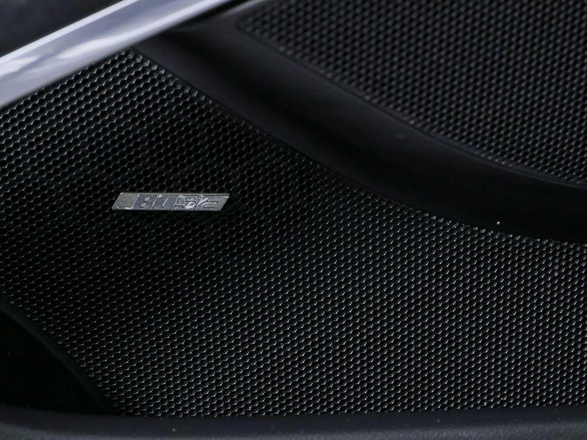 mph006_2487353521_Xar7_W5oj_QH_4gih_Vfv_Lli_MVHH_8og_5d88715698