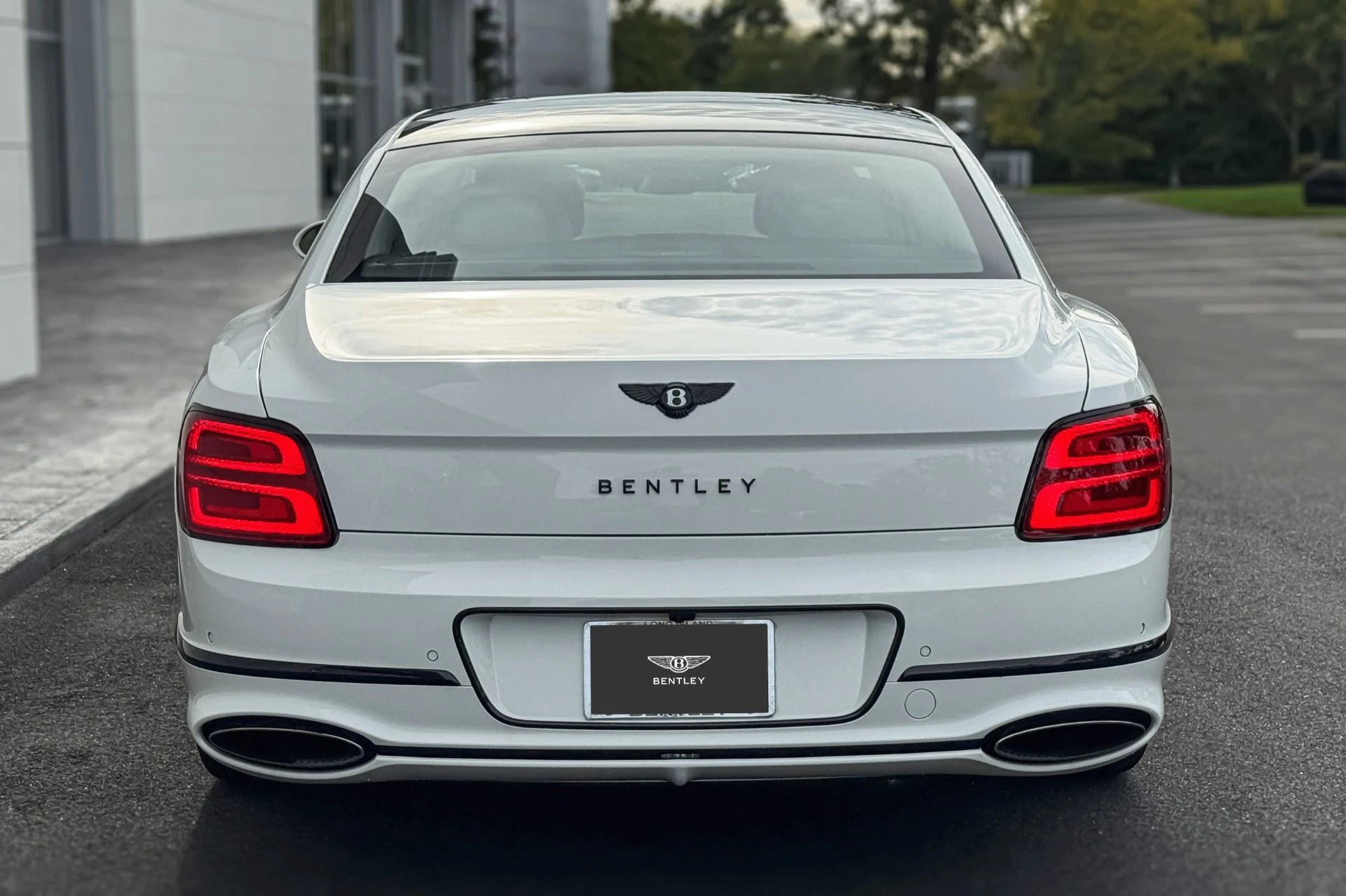 mph006_2488953514_New_2026_Bentley_Flying_Spur_1763579881_968a3188af