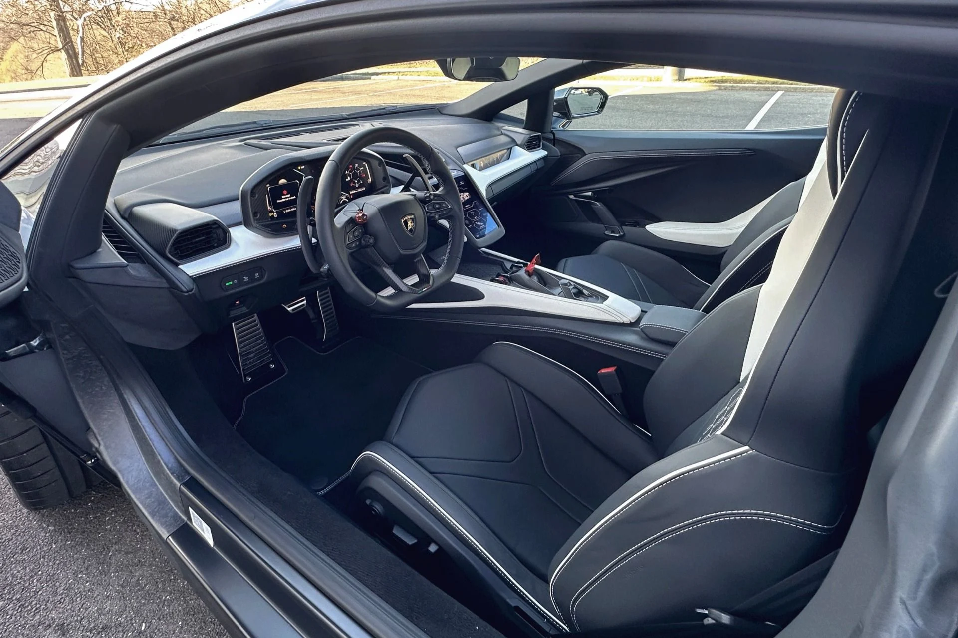 mph006_2490045269_New_2026_Lamborghini_Revuelto_1765461439_3a8a4b9943