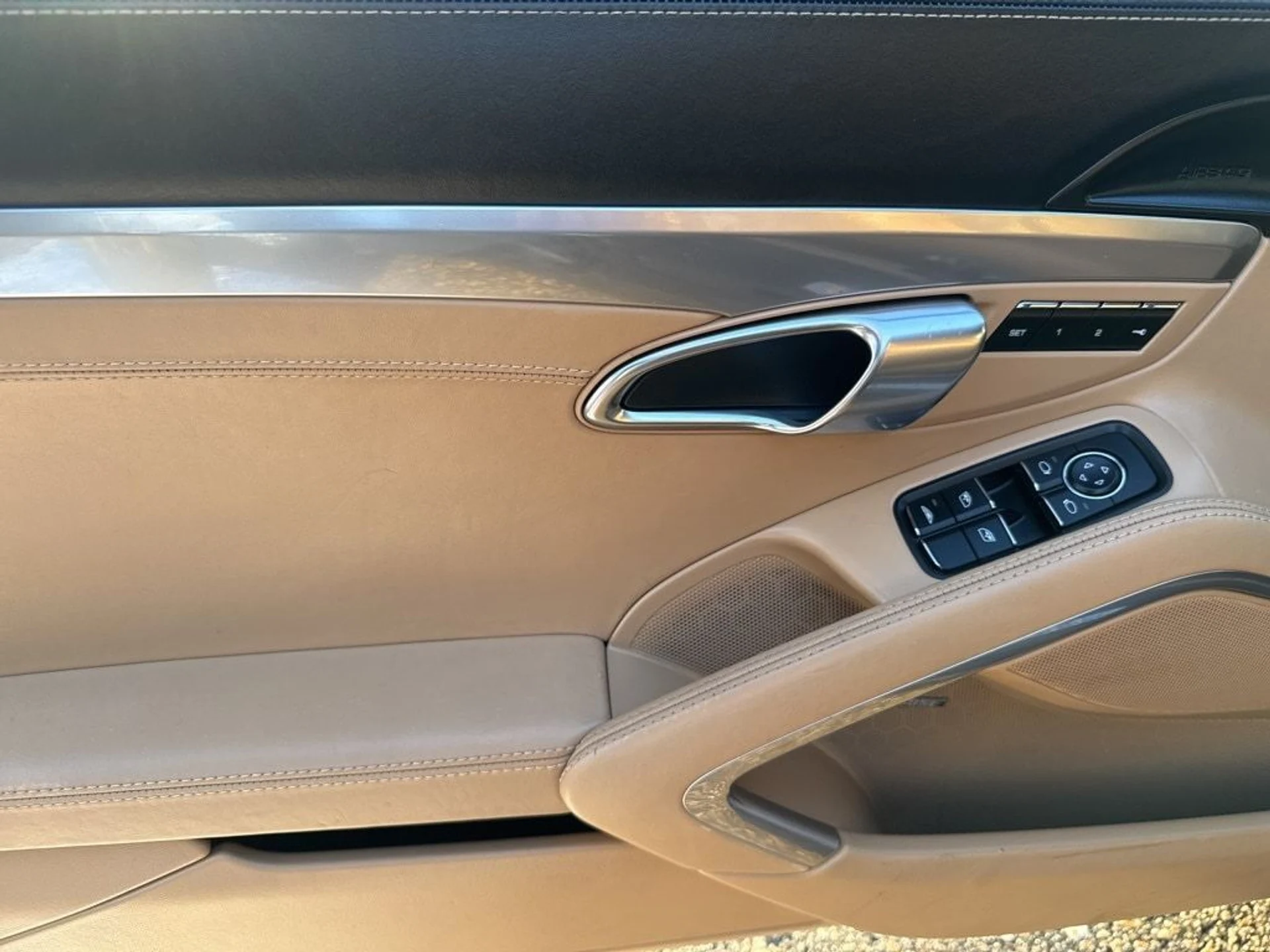 mph006_2490501006_7145d07e4005b78609419a2356b9a140x_fa57356565