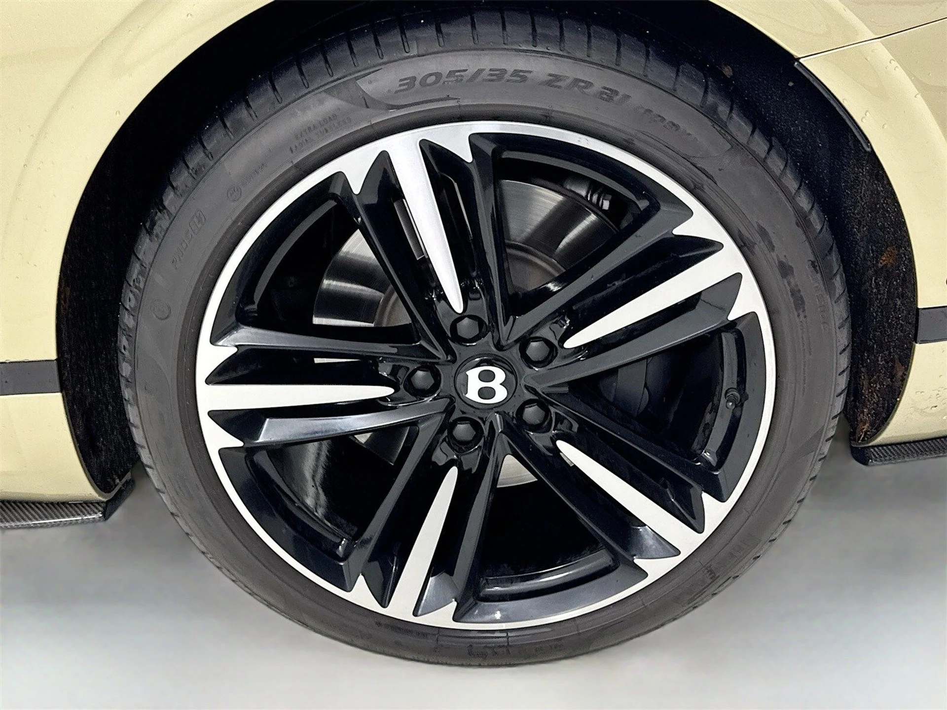 mph006_2490921136_1980feec2dc6f742553864eef013a820x_c78dd5f498