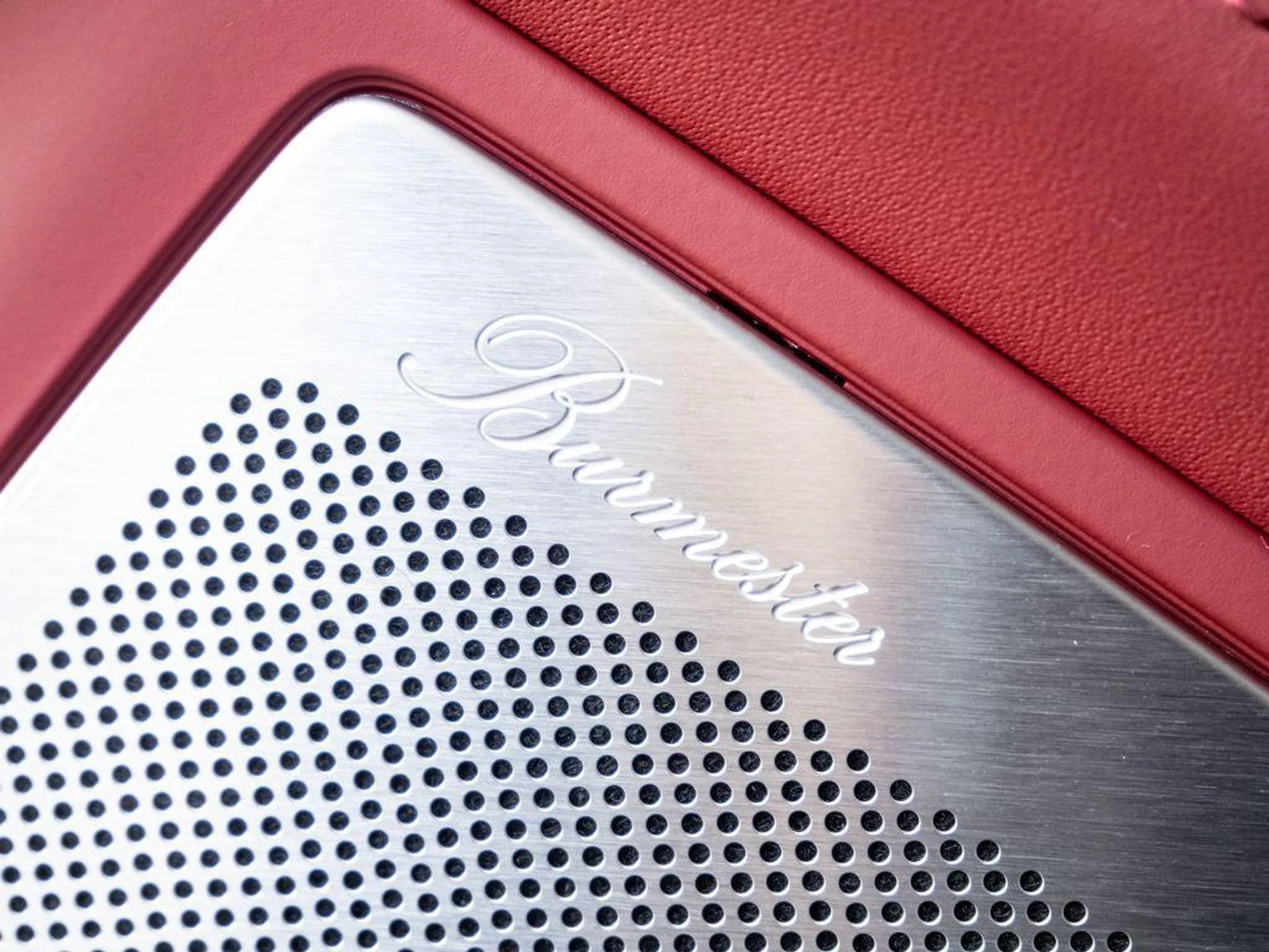 mph006_249254694_Fn28a_Ak_MM_Vi_D_Wt_P7m8_FWL_1_Hxs_Uk_3a4885997b