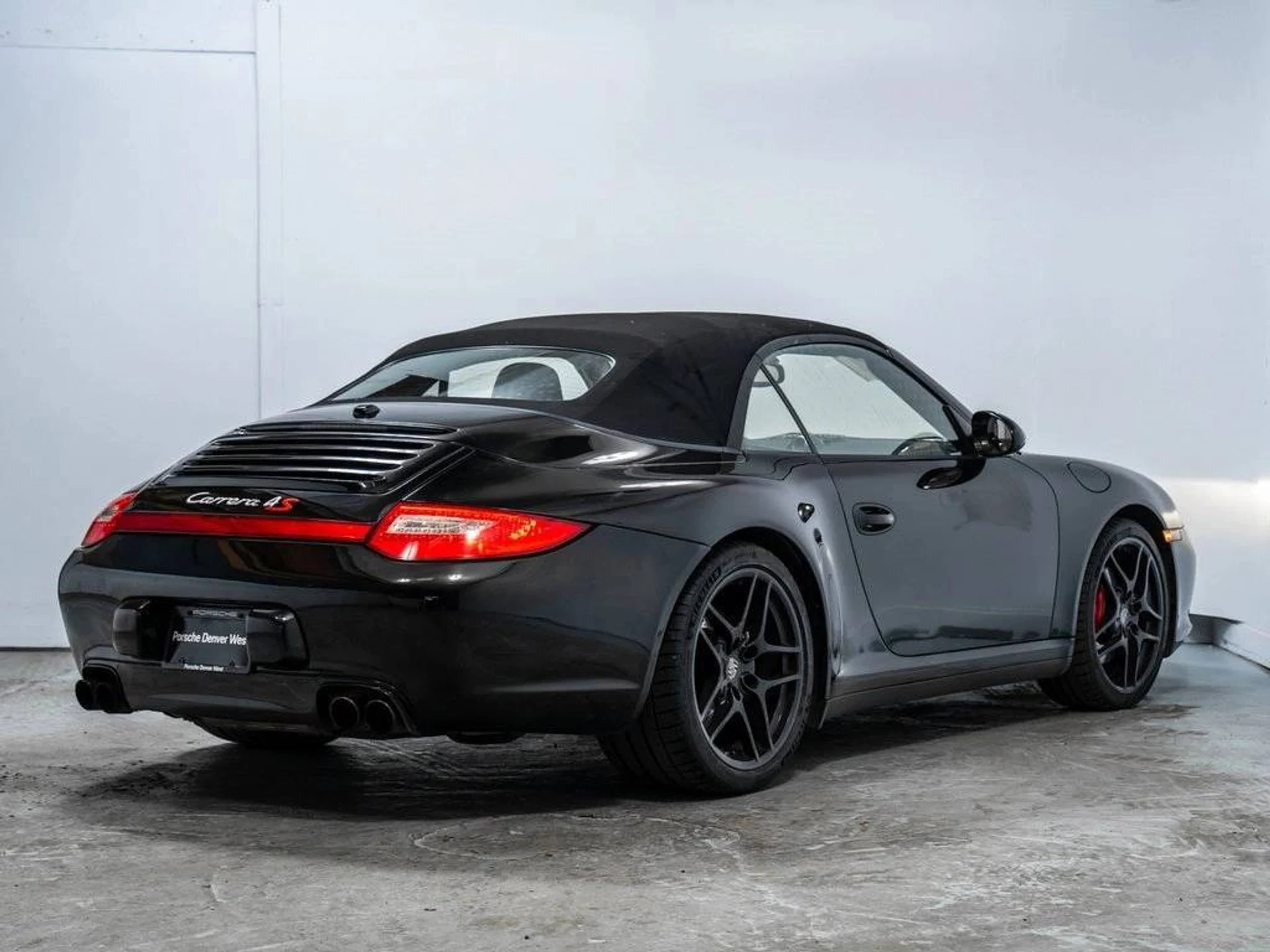 mph006_2503776706_f7089a00819994ed746a5be89e80c9b6_34dca5d01b