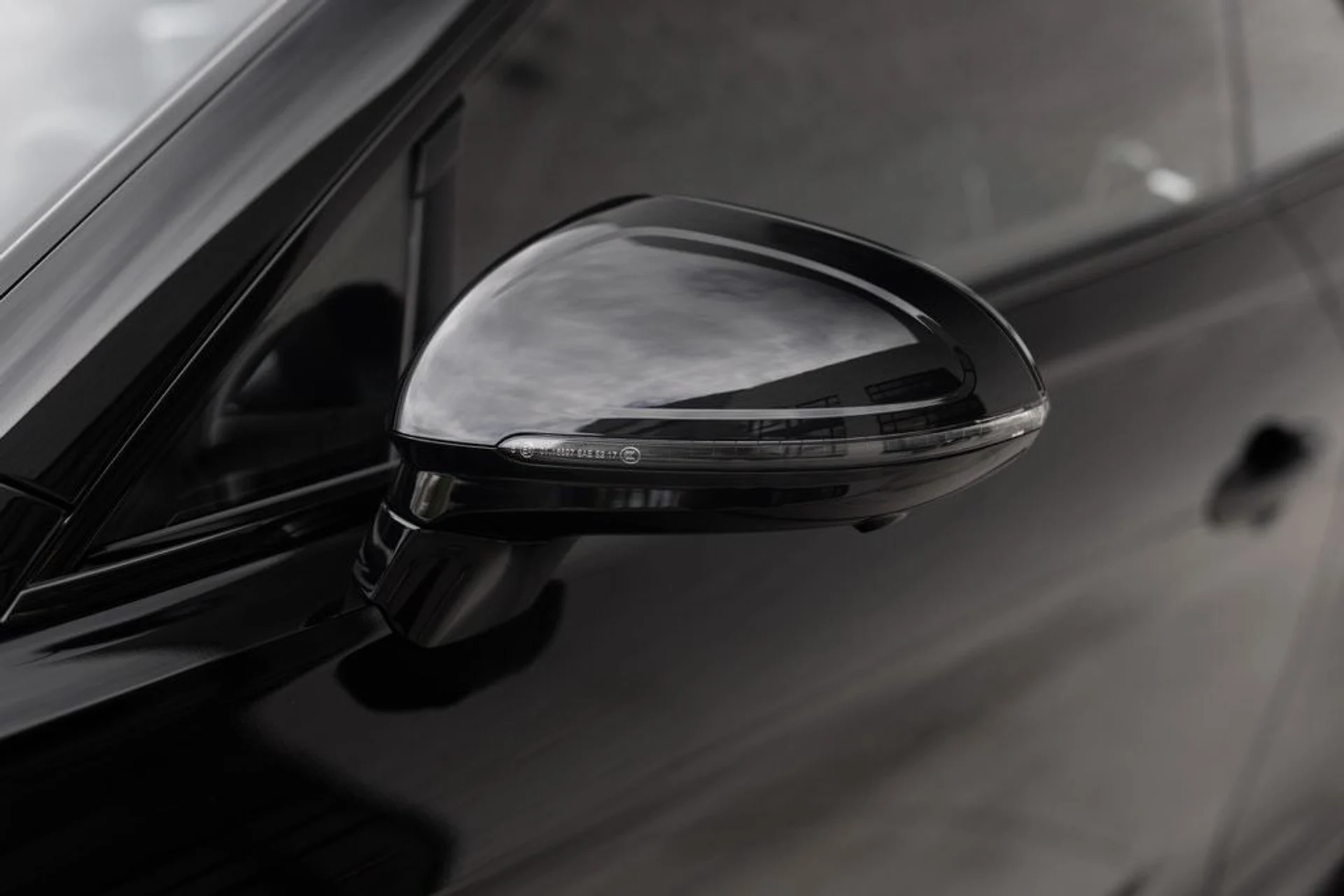 mph006_2510046604_c180266612848af89b29a7c01ec85935x_06754608bf