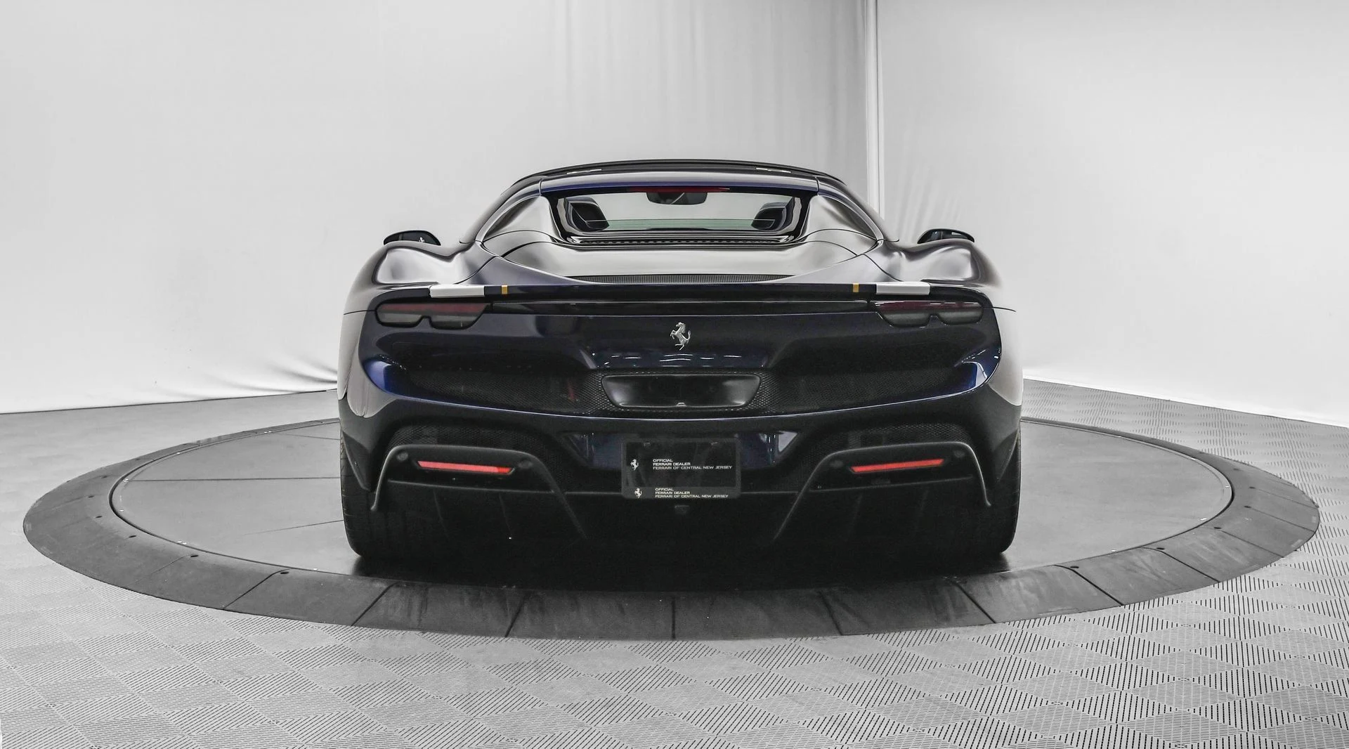 mph006_251489992_8522ffcb2d2e456b82e313a60a243462_e25b232c8e