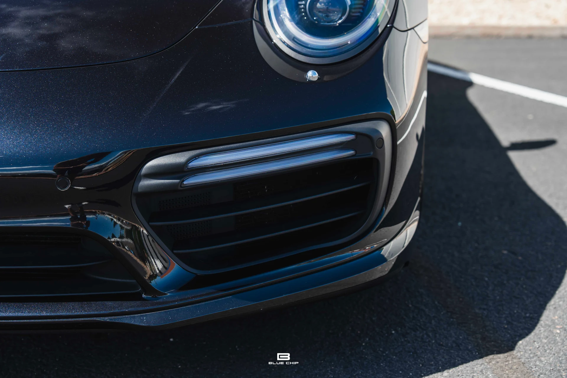mph006_2519535452_6a2c27da73f3adfd93d9b7e8_2017_Porsche_911_Turbo_07_c53dd865ab