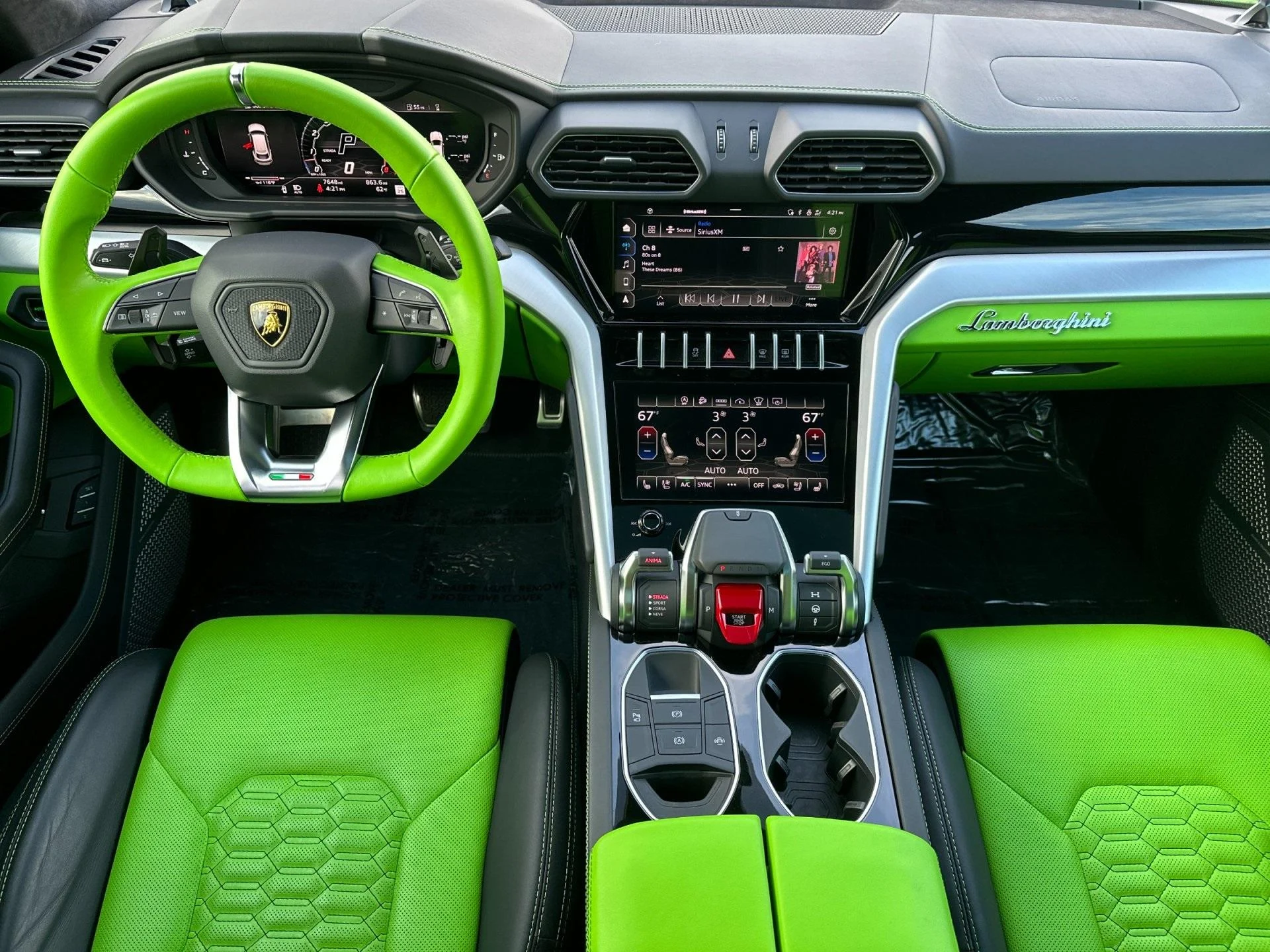 mph006_252461371_Used_2022_Lamborghini_Urus_1760538150_4d2e5d9f10