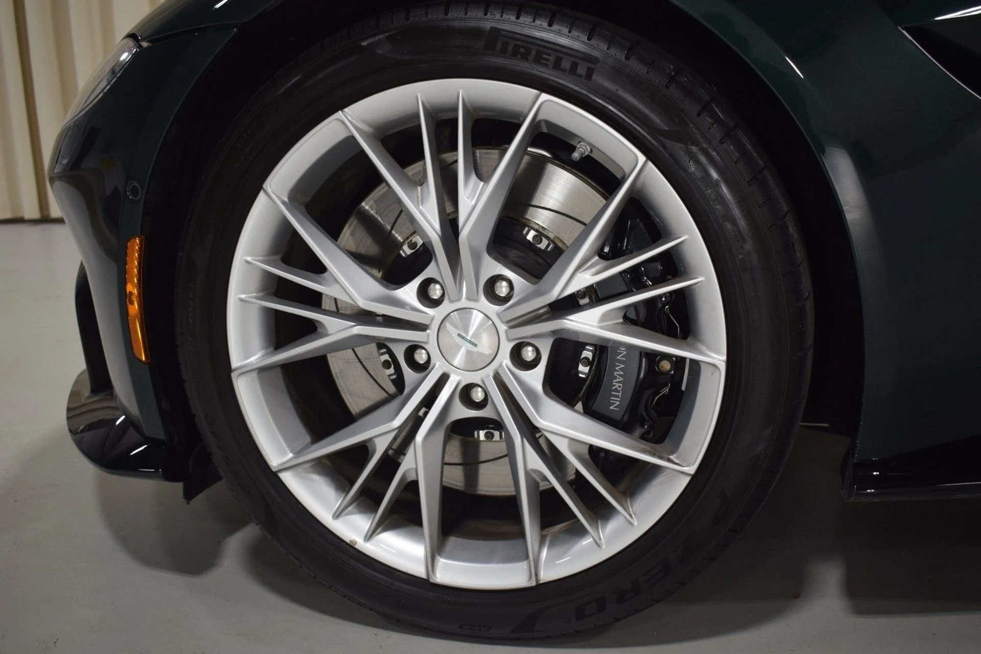 mph006_2547001293_294832585f8775a0354e6759a4e1cb8dx_ffc94bd187