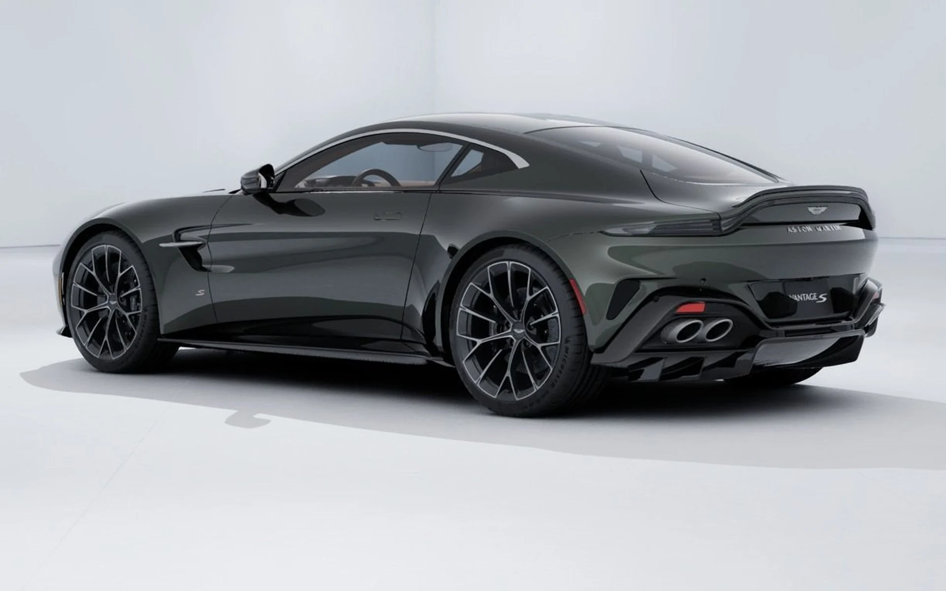 mph006_2549803705_New_2026_Aston_Martin_Vantage_S_Coupe_1764956969_8ff60e3b0c