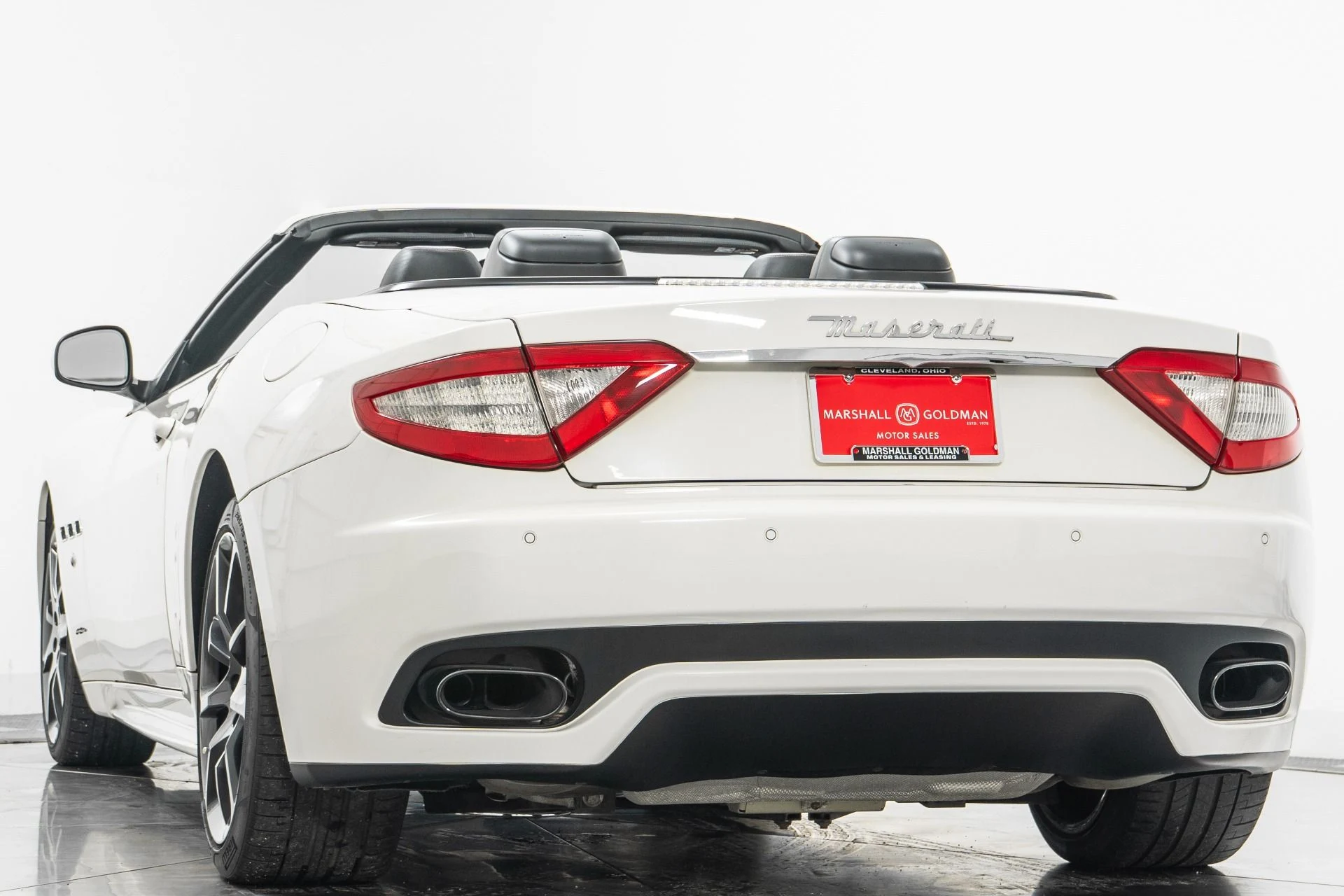 mph006_2558779034_Used_2012_Maserati_Granturismo_Sport_1756223132_0ff2e969cd