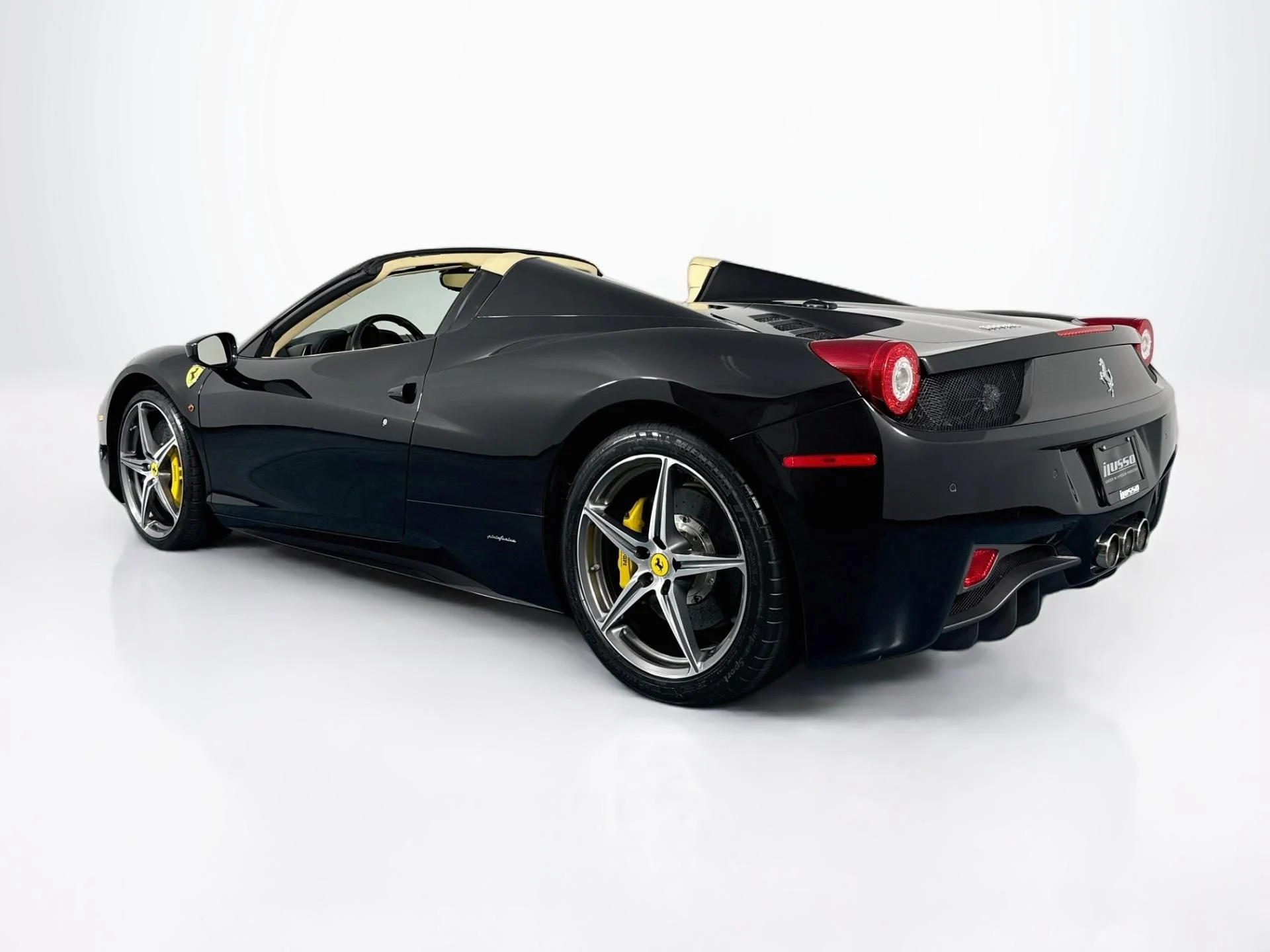 mph006_2559922438_Used_2012_Ferrari_458_Spider_1790030279_09c057f1c8
