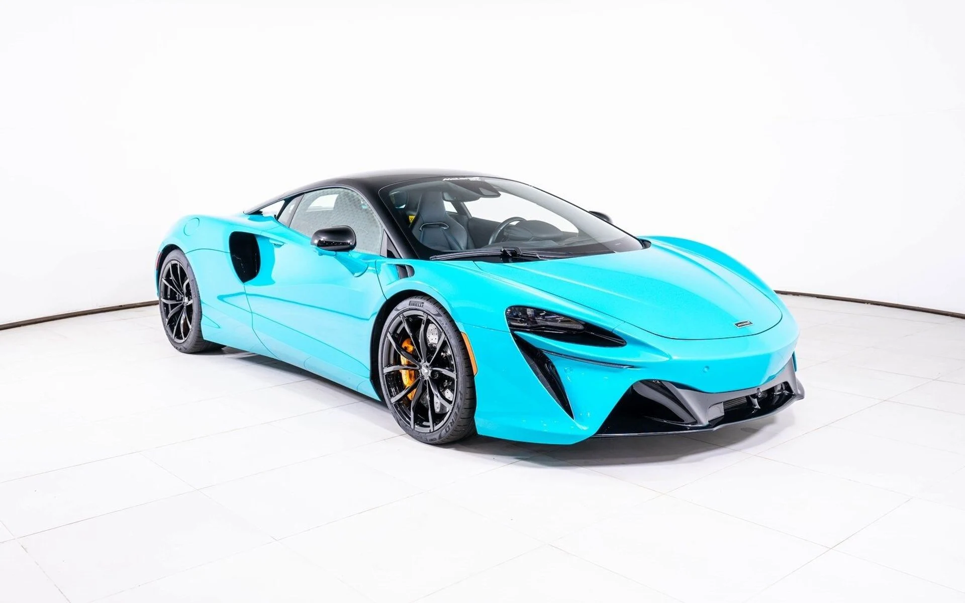 mph006_25632550_8be621b91c9e24bc70afcca81e9f614fx_d74a3ea0d0