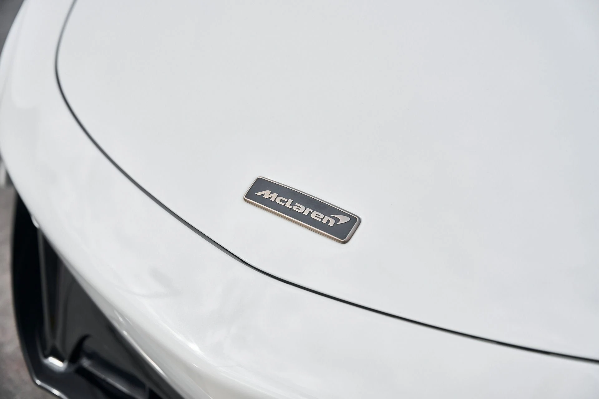 mph006_256592515_Used_2025_Mc_Laren_Artura_1769221457_41bb507293