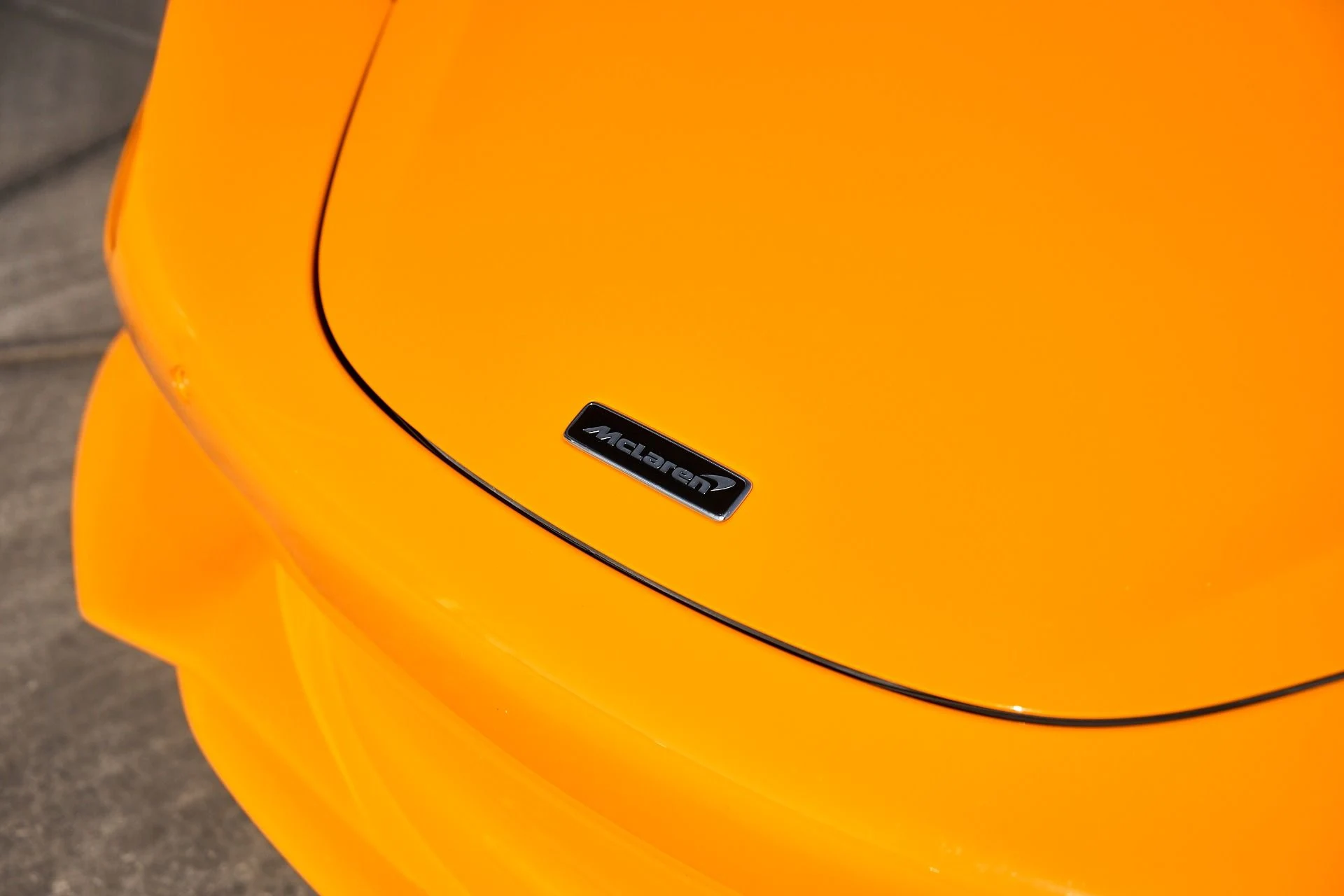 mph006_2566659257_Used_2024_Mc_Laren_750_S_Spider_1761608872_12eaa5a572