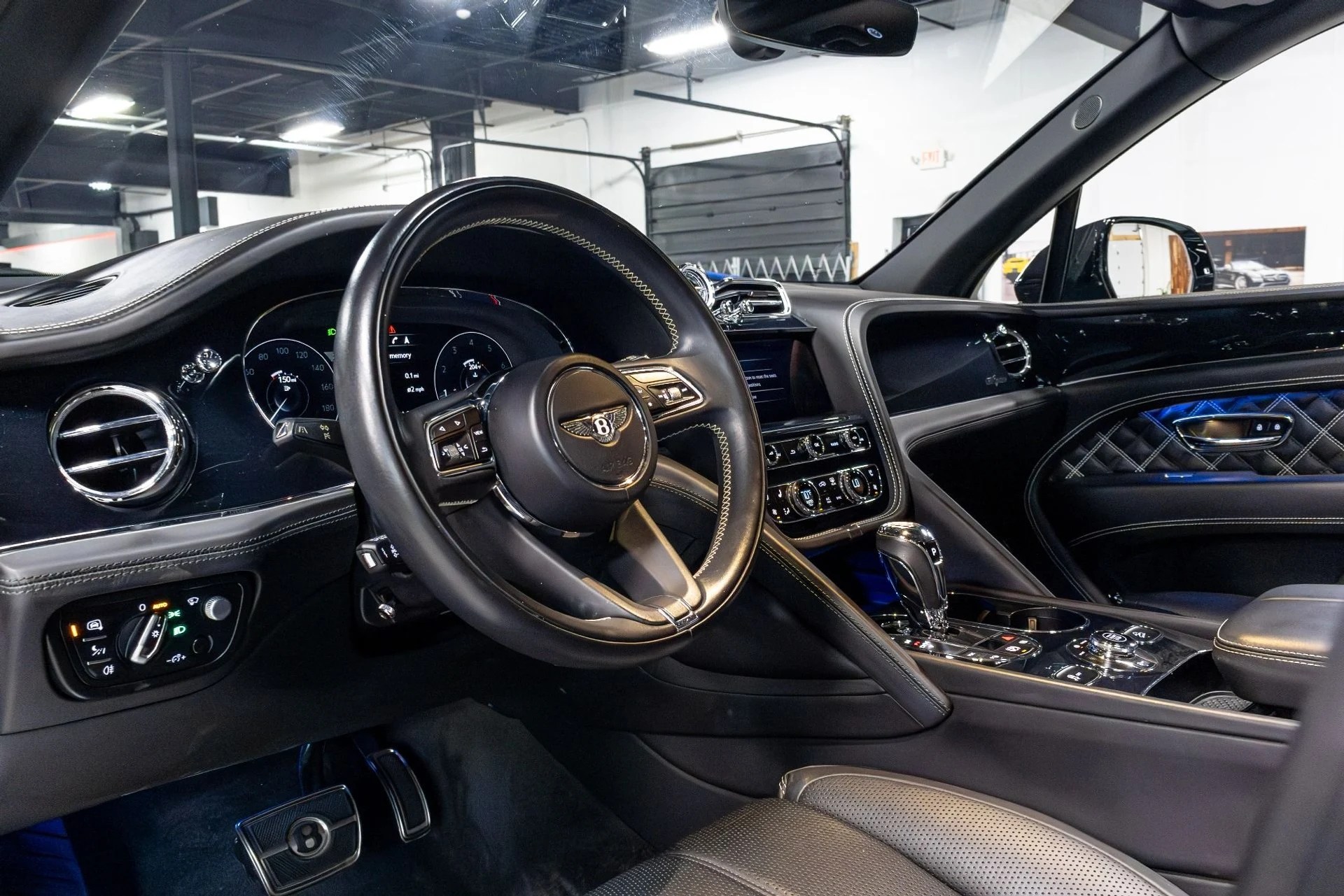 mph006_2566759518_Used_2021_Bentley_Bentayga_V8_1775865937_f9e2204fbd