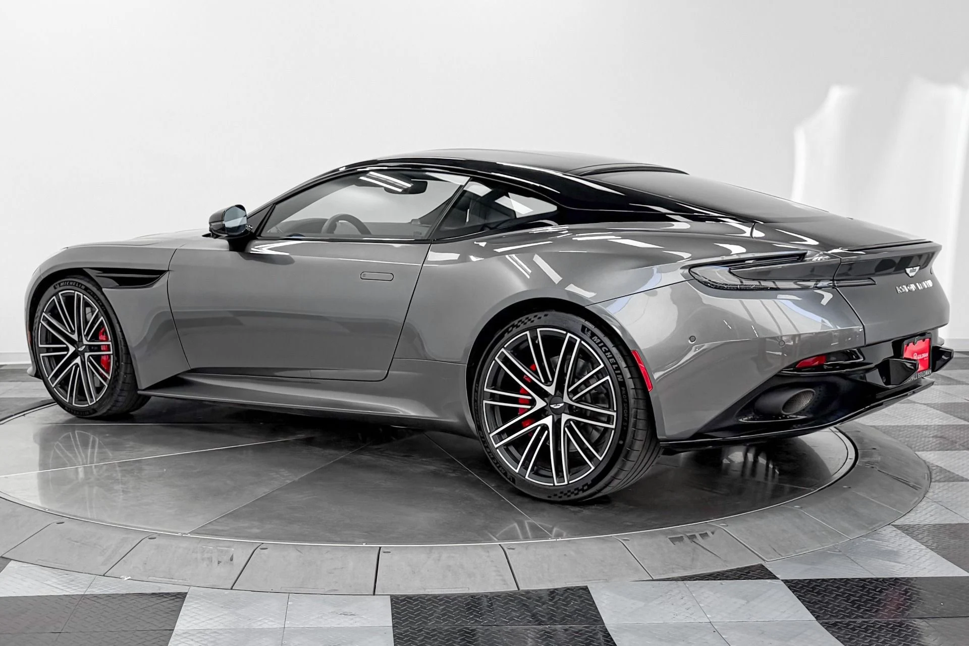 mph006_2568238914_Used_2024_Aston_Martin_DB_12_V8_Inspire_Sport_Interior_671_Horsepower_Low_M_Iles_1784830647_e81169fd26