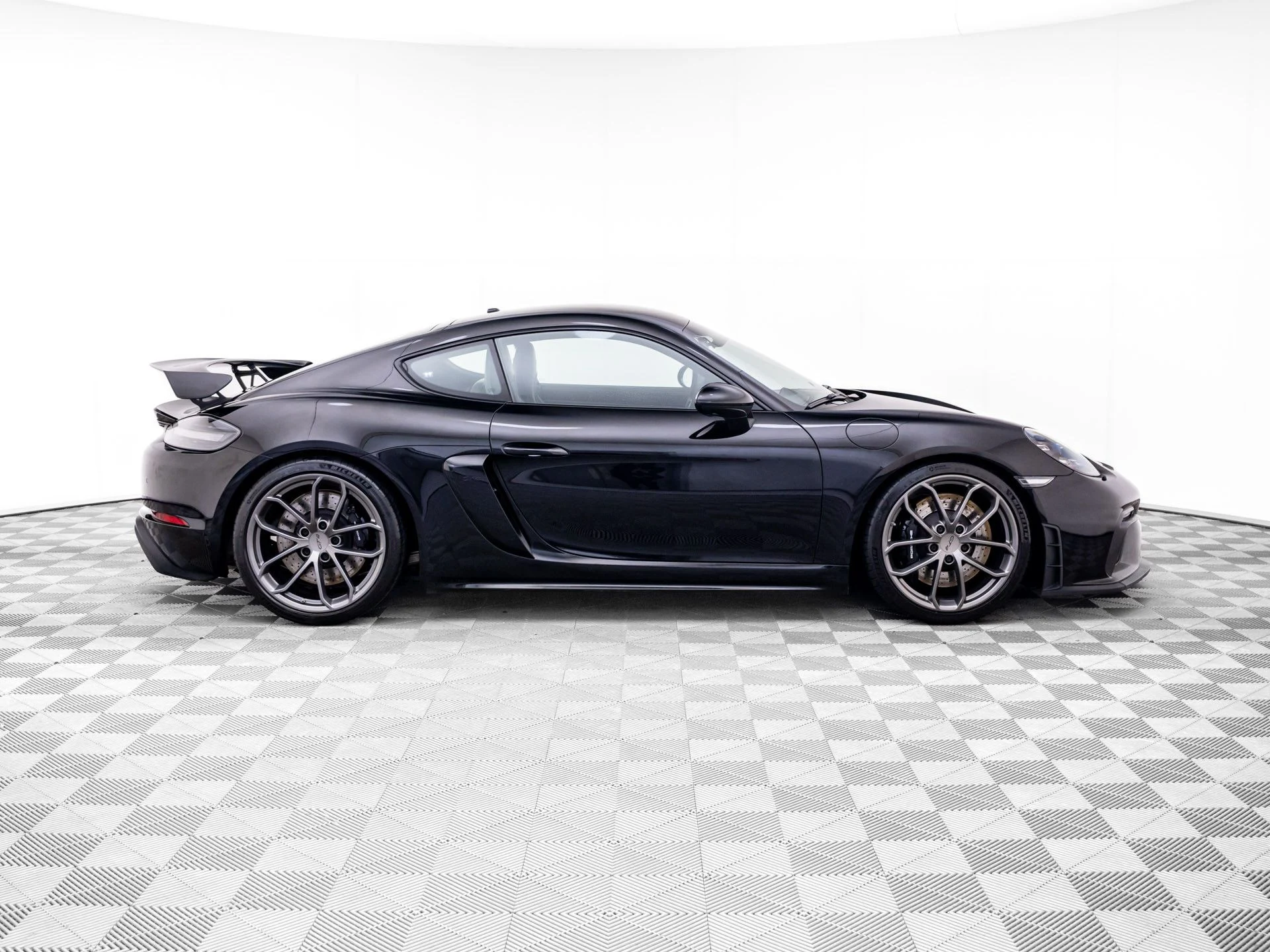 mph006_2568439653_2b4d5ed2f8e697bd28c8c760d9c84f8ax_cd6baef13c