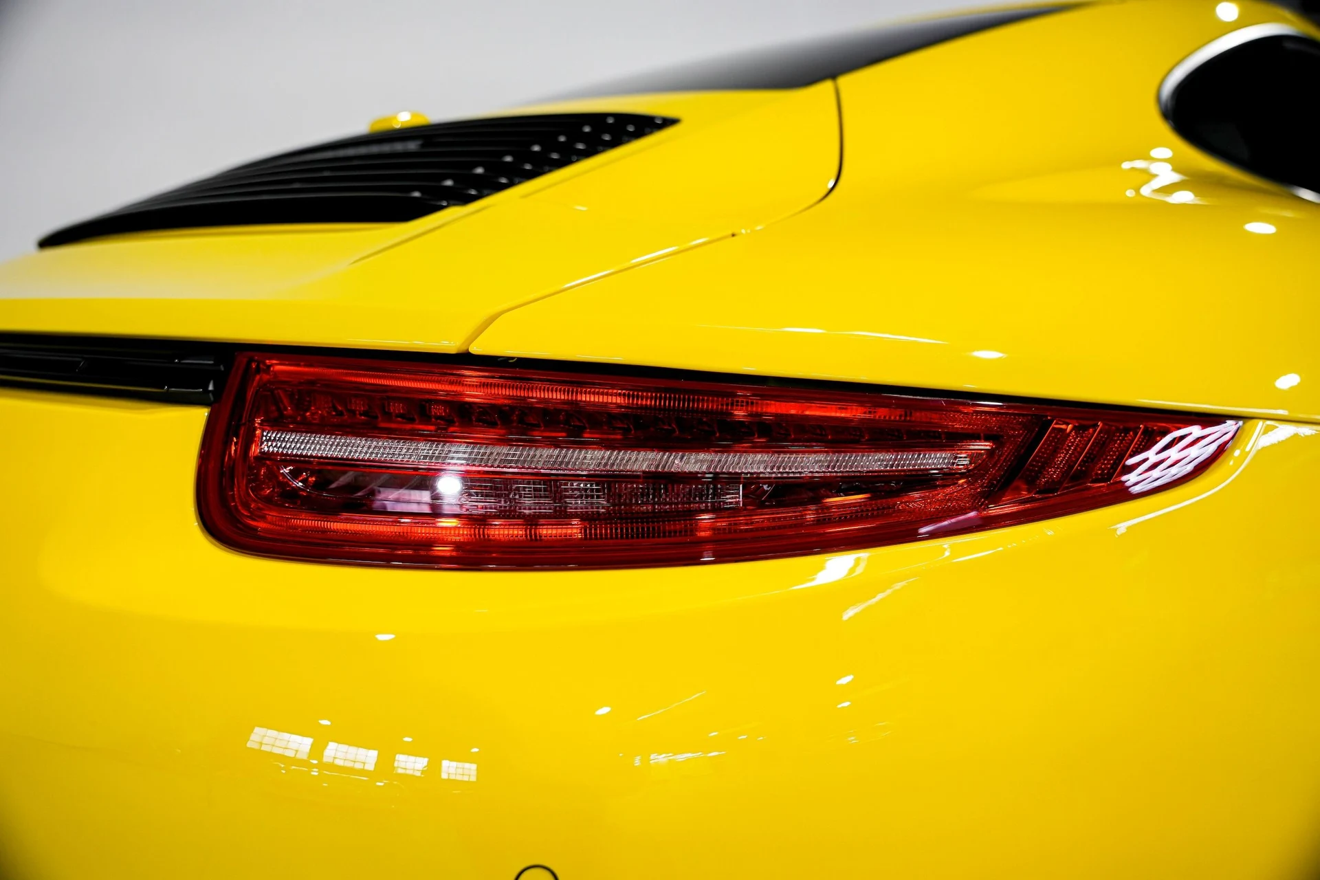 mph006_2574667356_fa901e701898b8fe65a2966b19974611x_76a53fe859