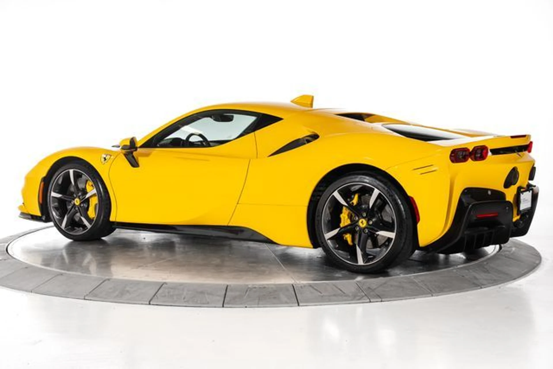 mph006_2578622558_a31a36d2f24533730a946250d051031ax_fdd8e235ec