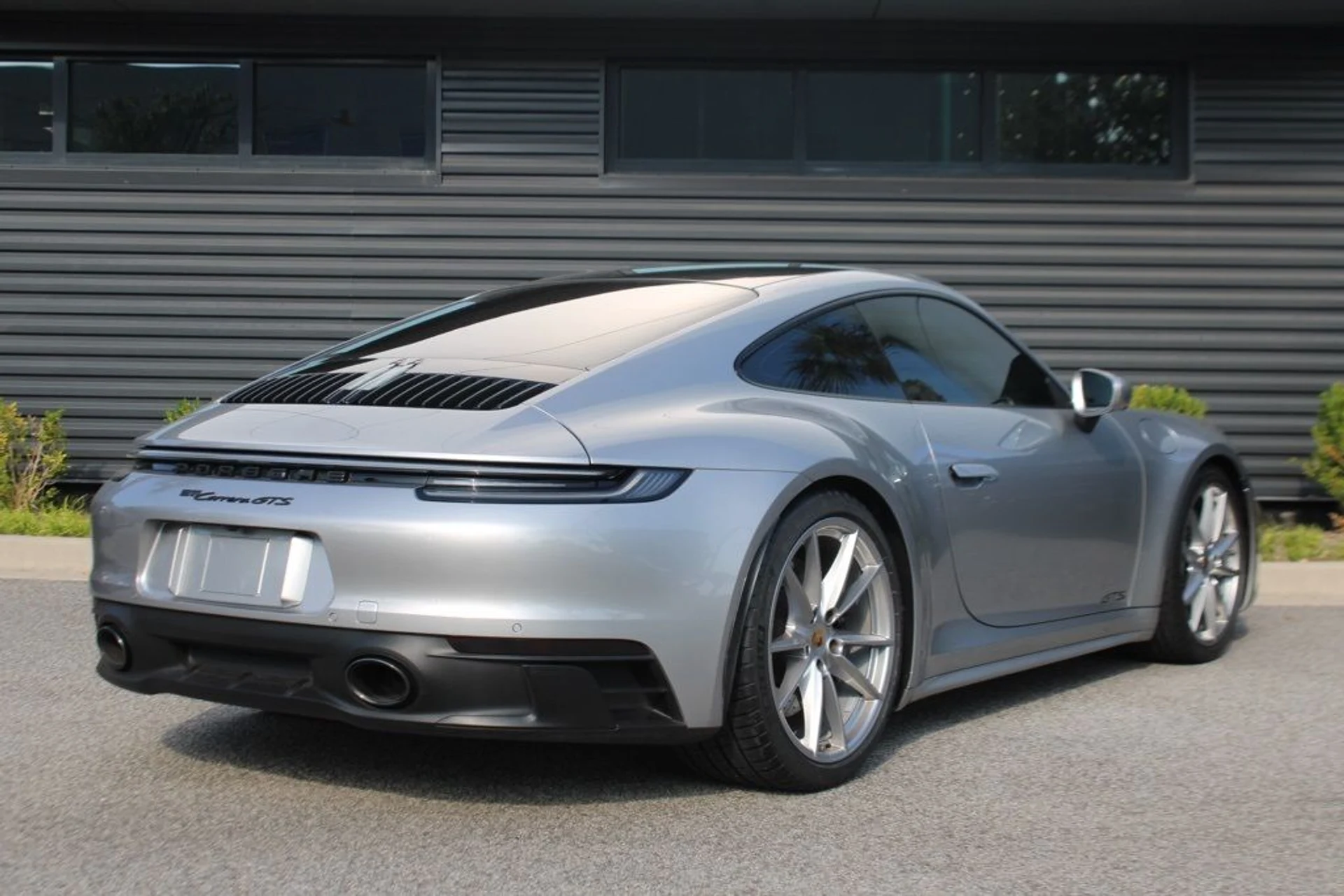 mph006_2580617042_09851efbd1b991a4667ae110722b1580_aebd2fd518