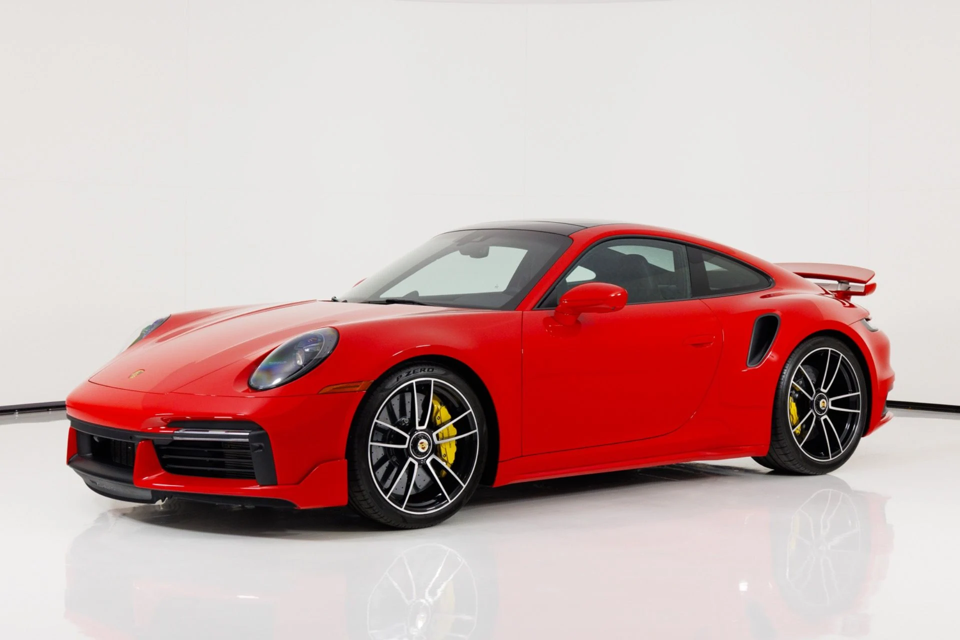 mph006_2580808304_Used_2021_Porsche_911_Turbo_S_1776203909_28c350bb87