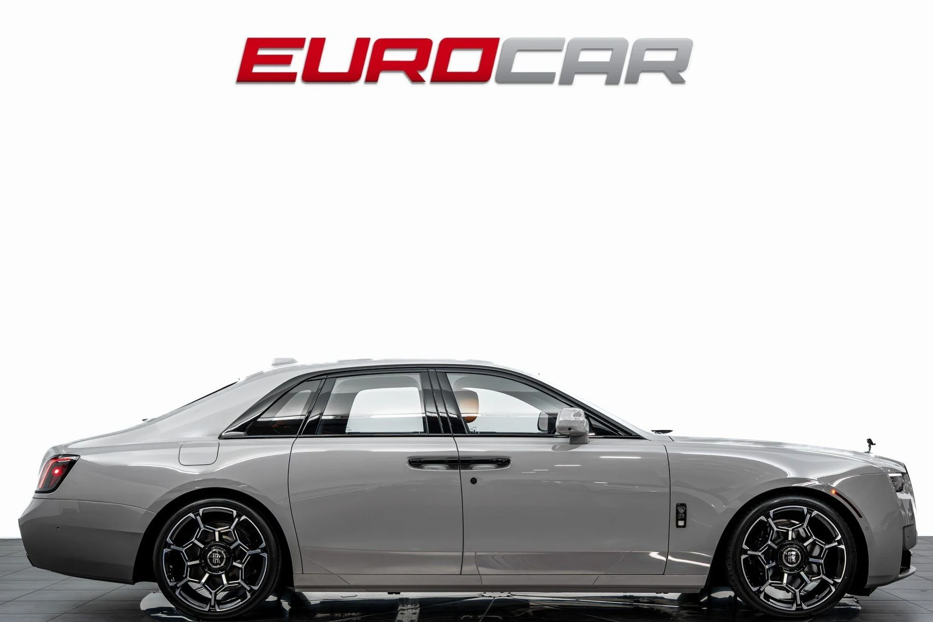 mph006_2591521239_image_7_7d534ddd99