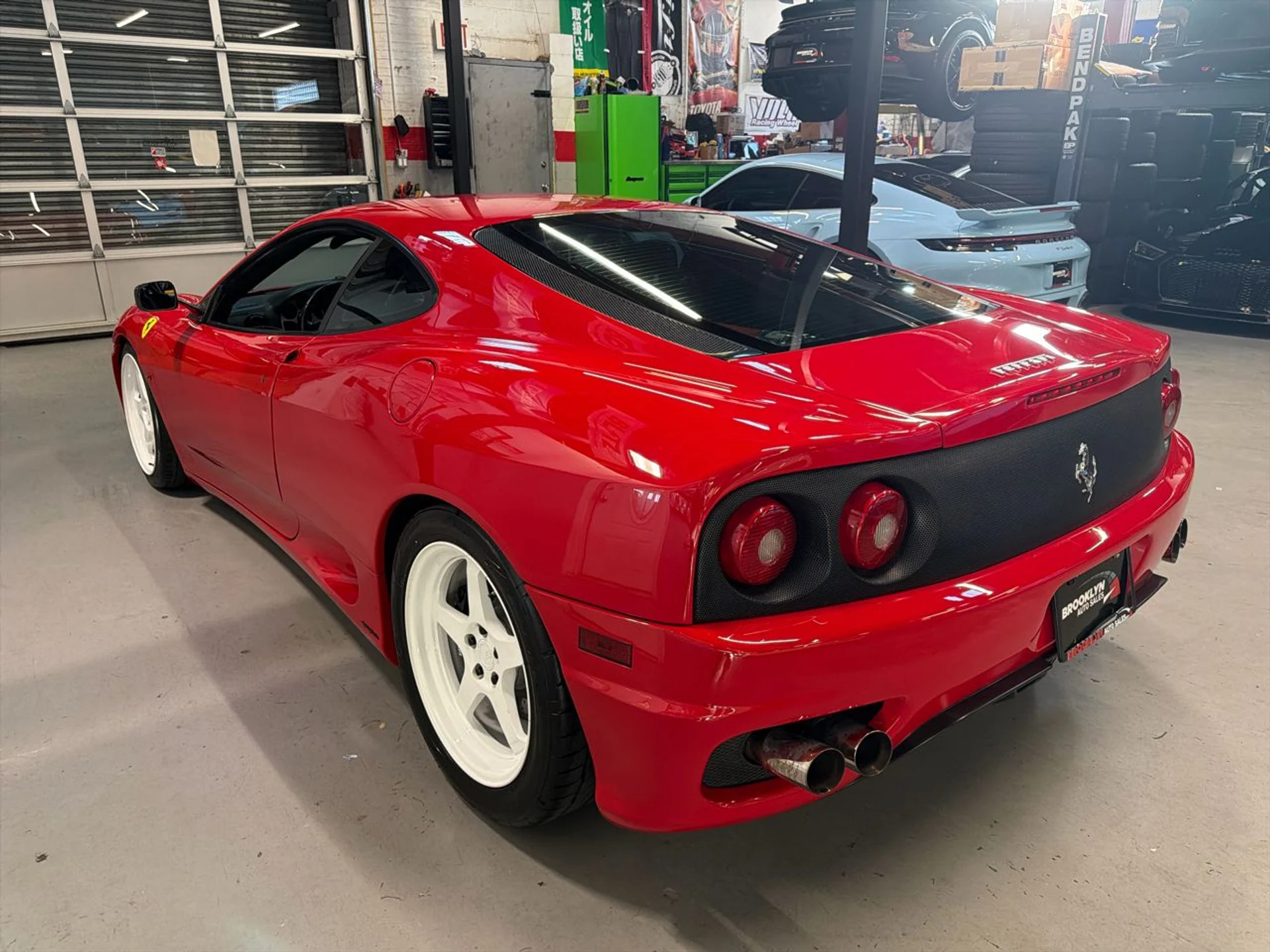 mph006_2605024709_639040890547540288_cc12643eff