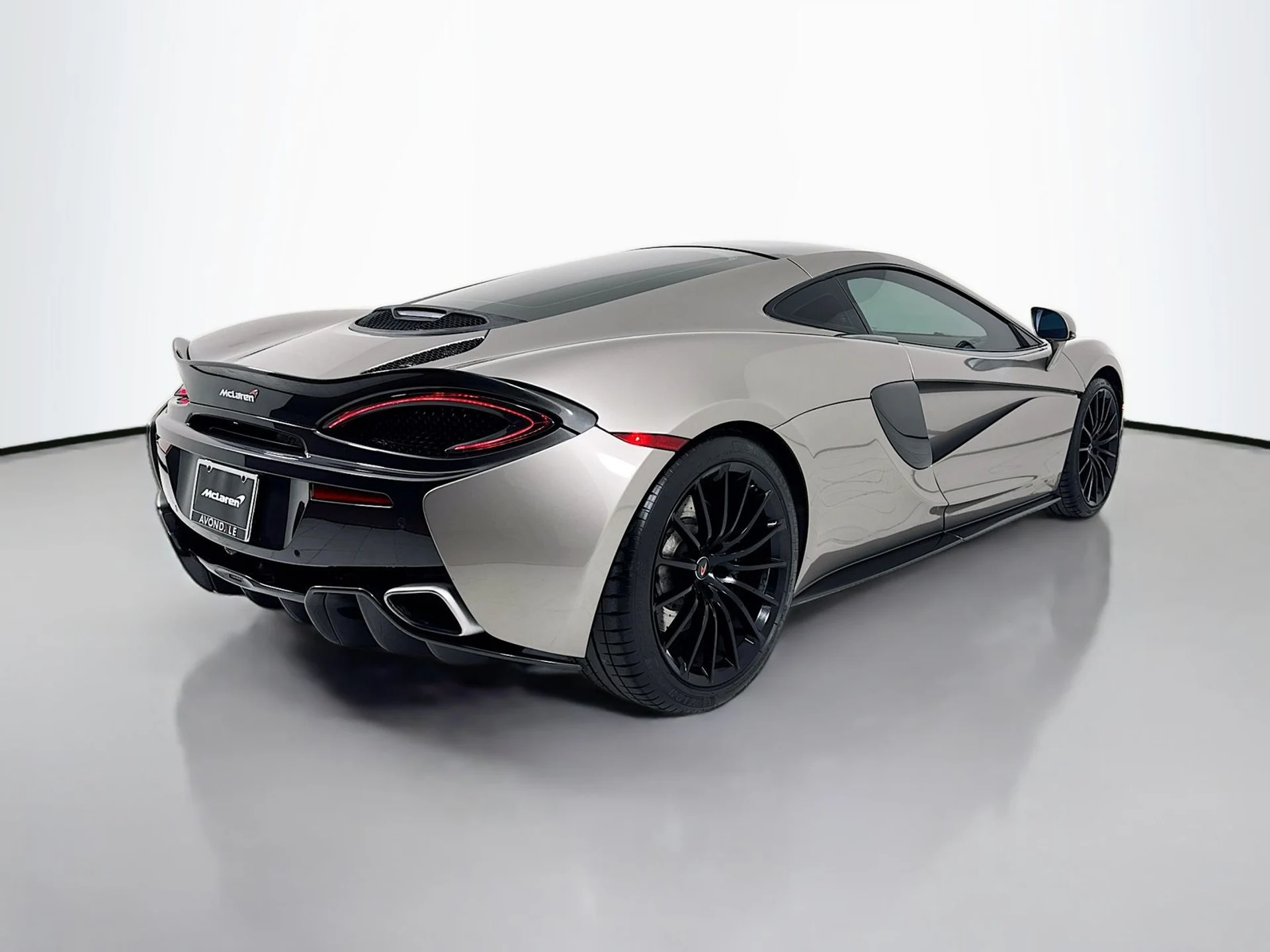 mph006_2605332480_605657a0ec8651dad74425b67371a0e1x_cfb598faf1