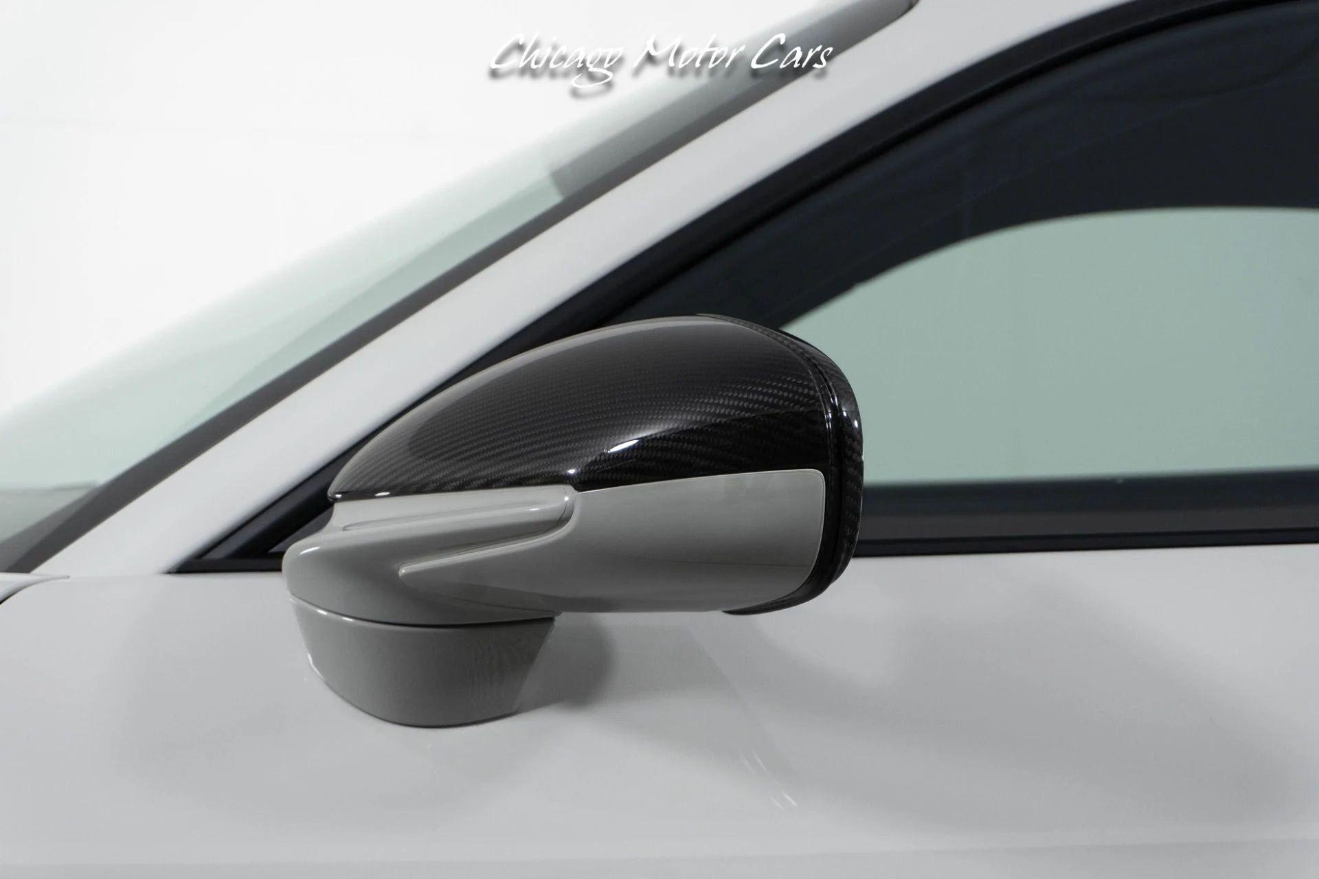 mph006_2607434462_12921_p7_l_c6910dd4e2