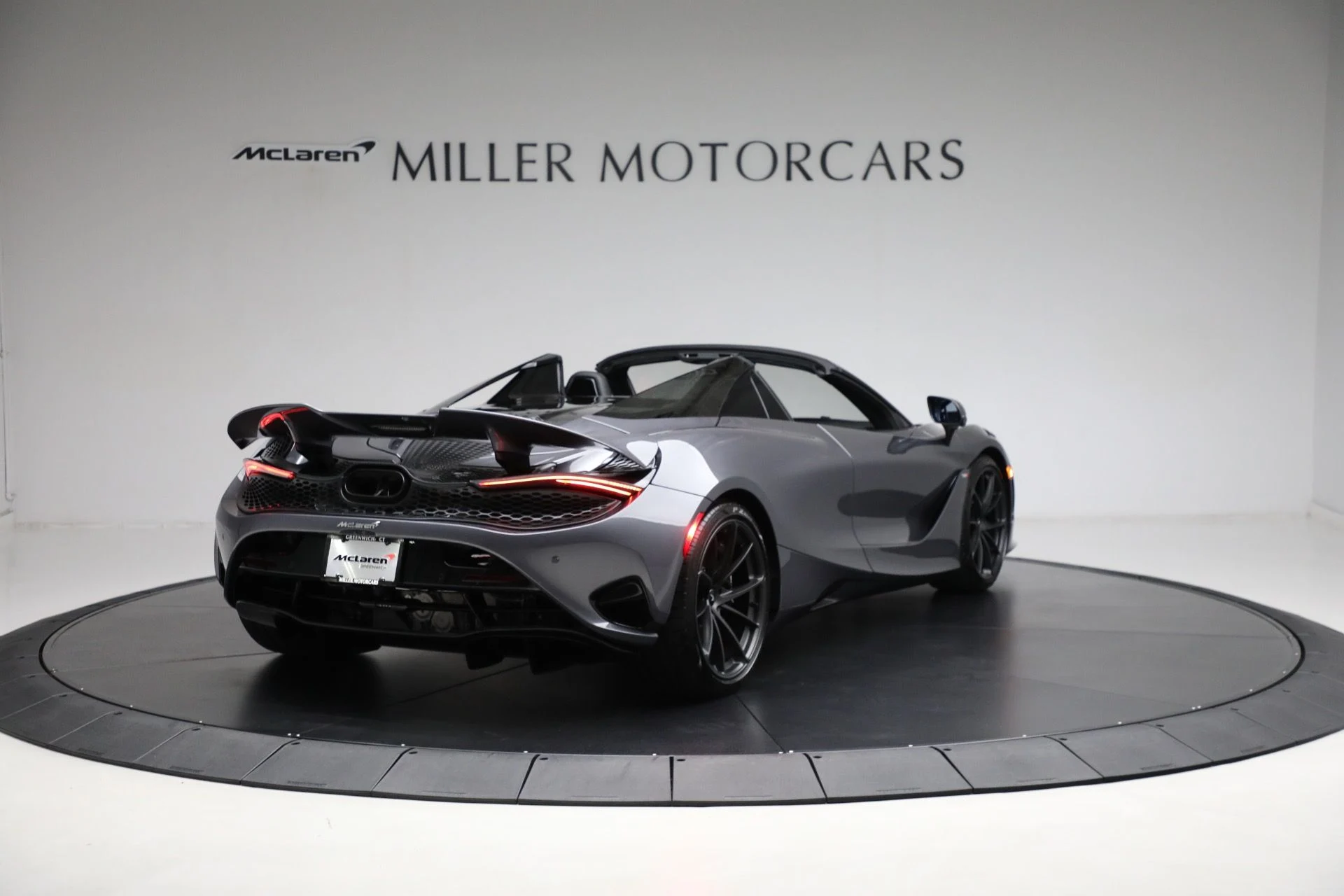 mph006_2609237887_Used_2024_Mc_Laren_750_S_Spider_Performance_5d8ee60dfe
